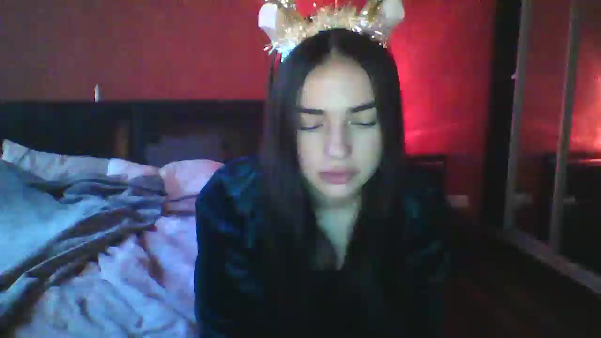 Gallery image thumbnail from AmeliaBell's myfreecams stream on, 12/03/2025, 13:51 image 1 of 20