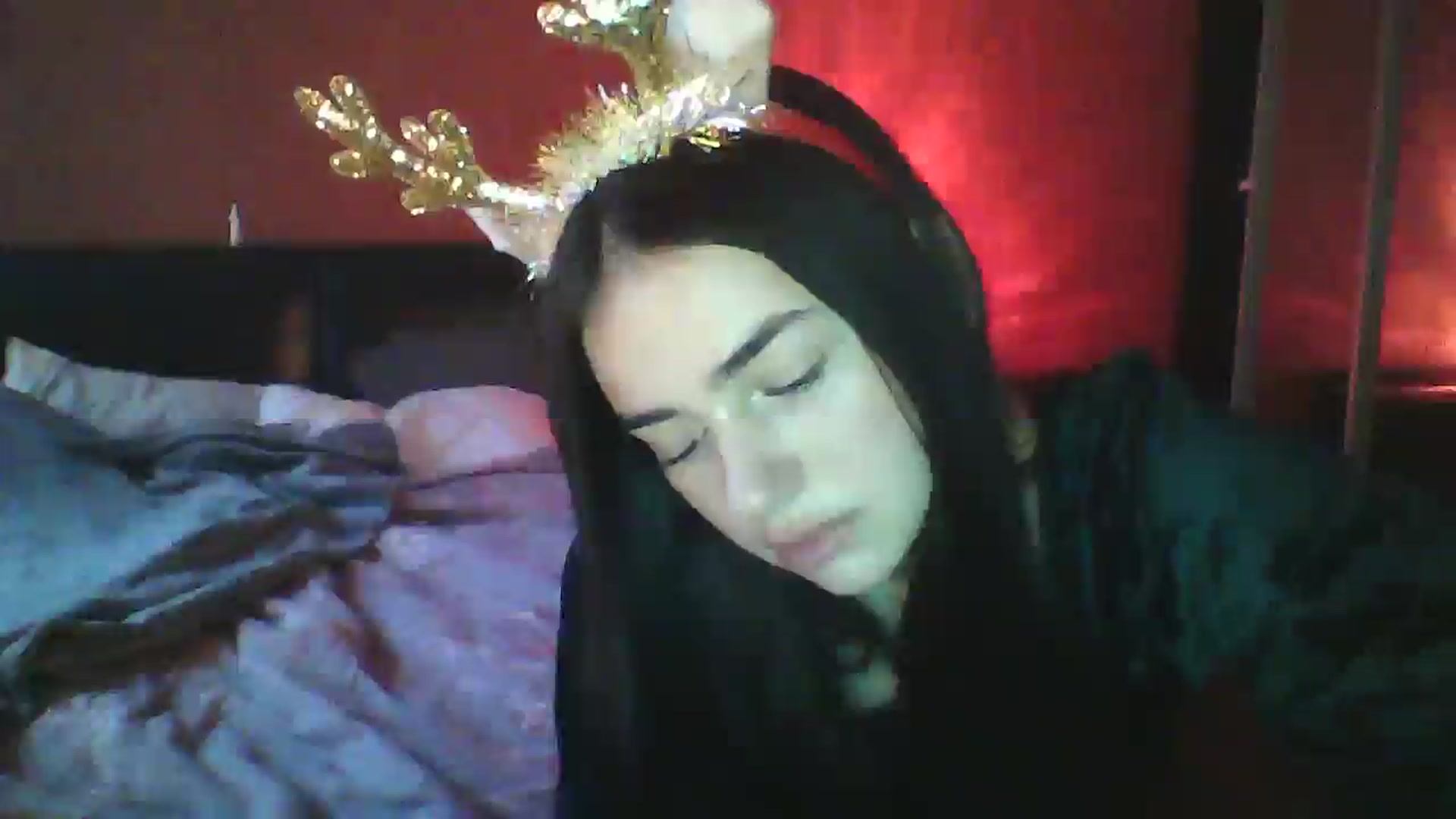 Gallery image thumbnail from AmeliaBell's myfreecams stream on, 12/03/2025, 13:51 image 13 of 20