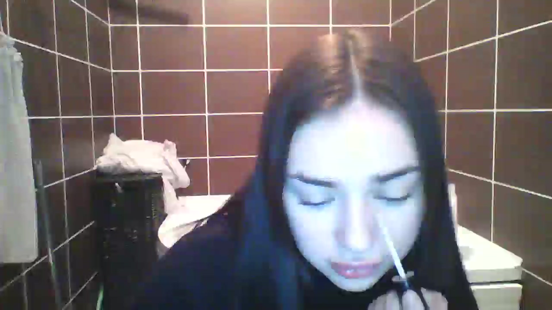 Gallery image thumbnail from AmeliaBell's myfreecams stream on, 12/09/2025, 17:16 image 16 of 20