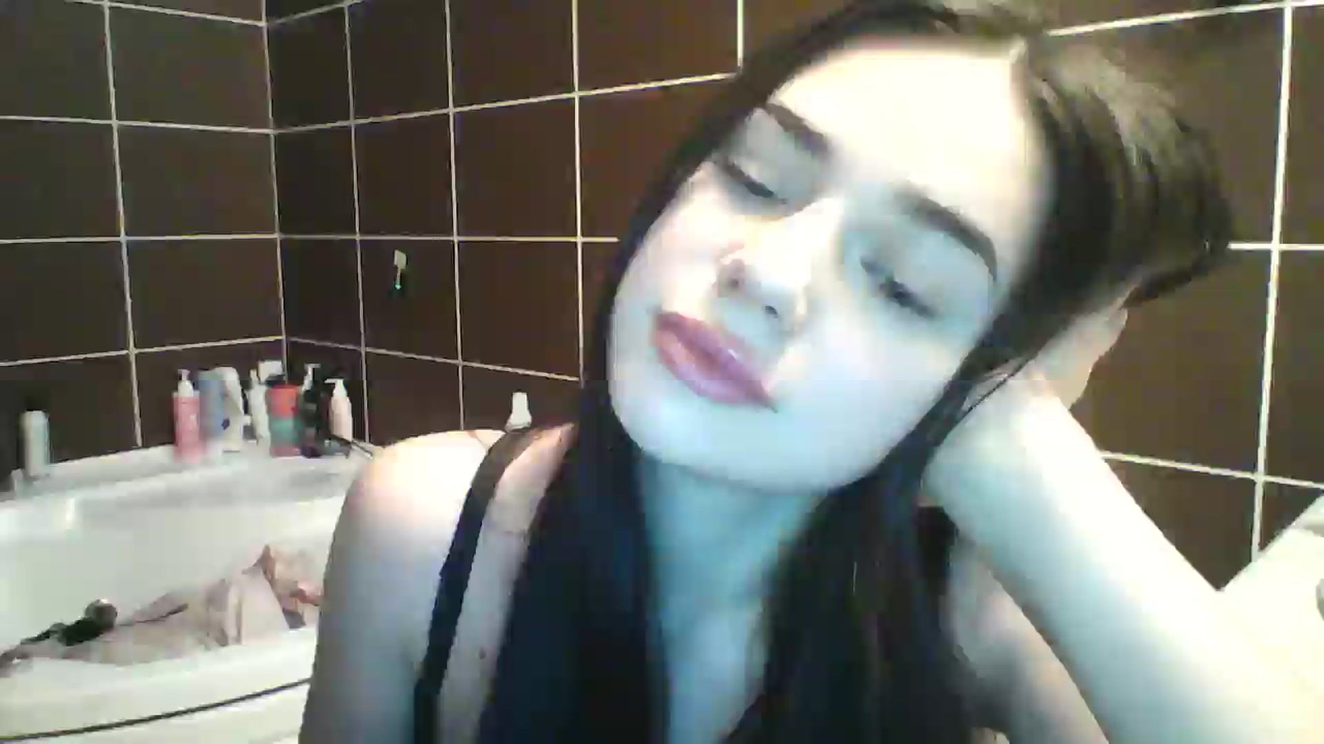 Gallery image thumbnail from AmeliaBell's myfreecams stream on, 12/09/2025, 17:48 image 7 of 20