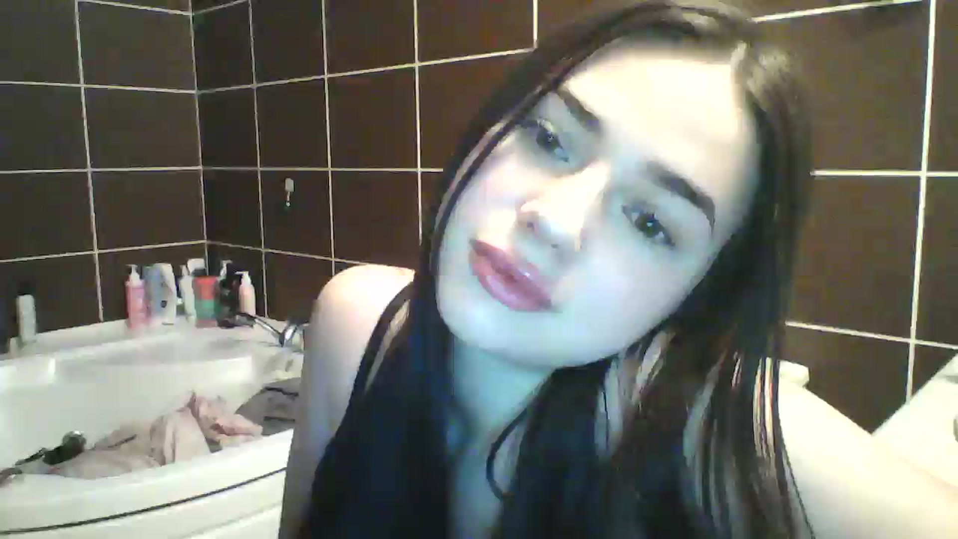 Gallery image thumbnail from AmeliaBell's myfreecams stream on, 12/09/2025, 17:48 image 14 of 20