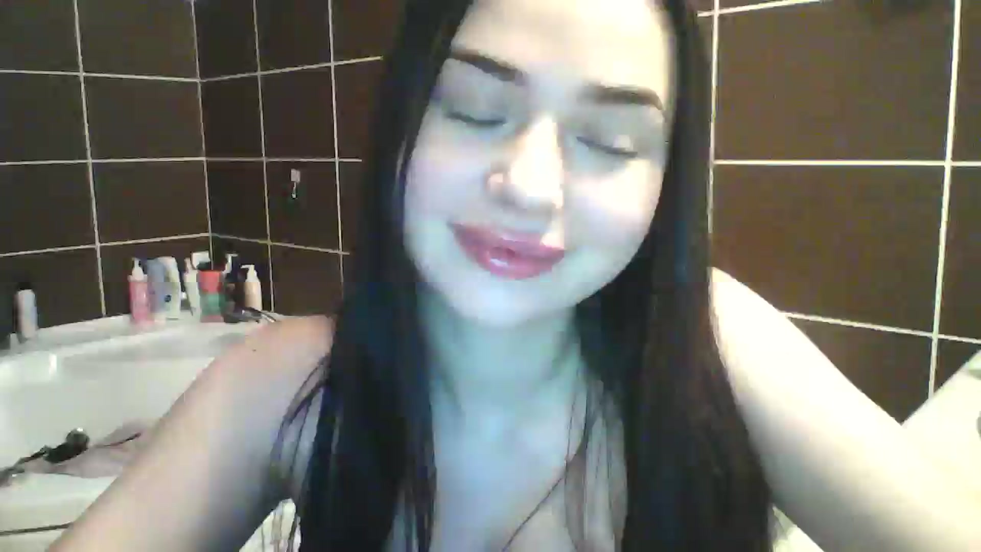 Gallery image thumbnail from AmeliaBell's myfreecams stream on, 12/09/2025, 17:48 image 1 of 20