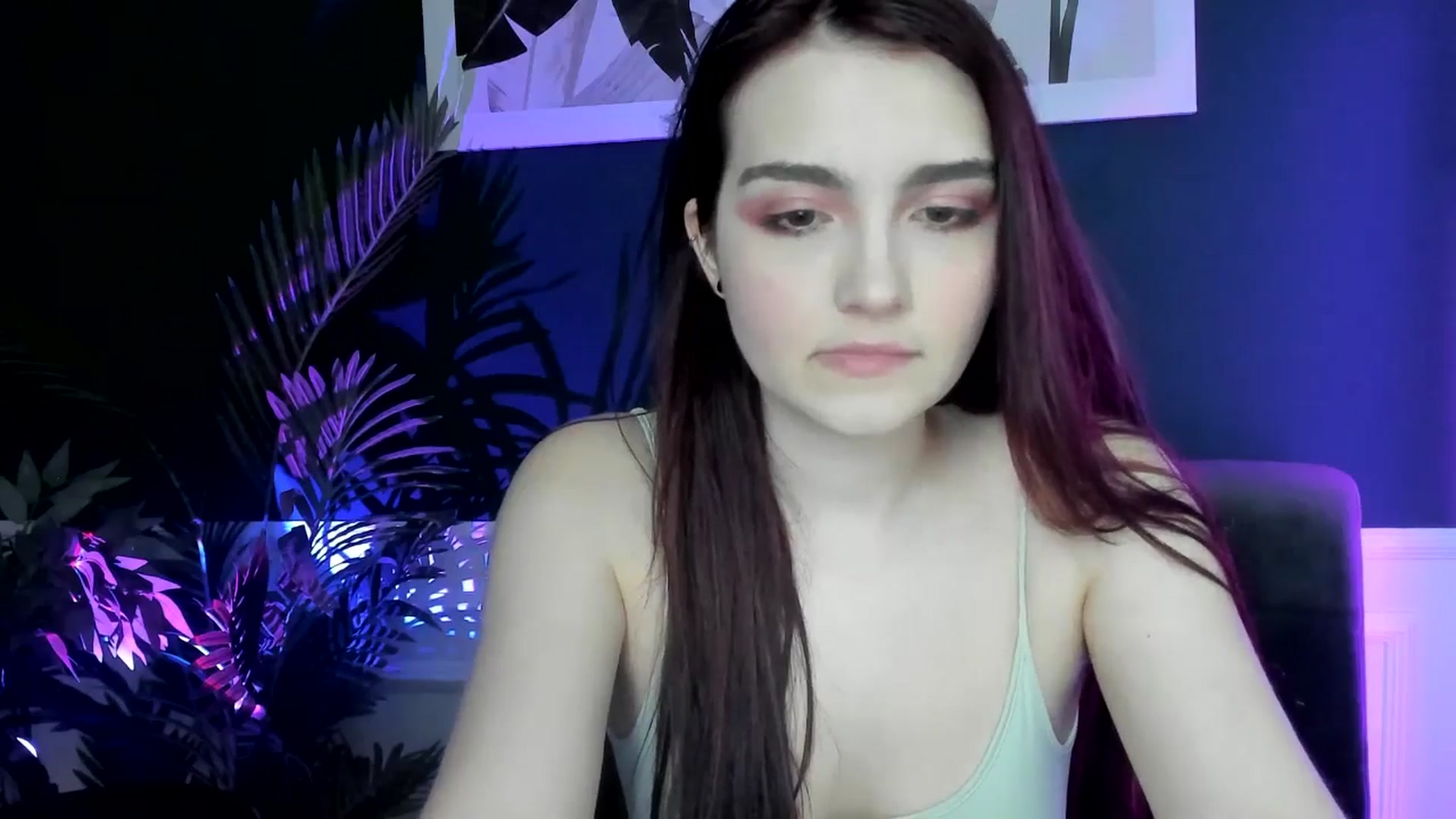 Gallery image thumbnail from AmeliaKriss's myfreecams stream on, 04/13/2025, 10:24 image 7 of 20