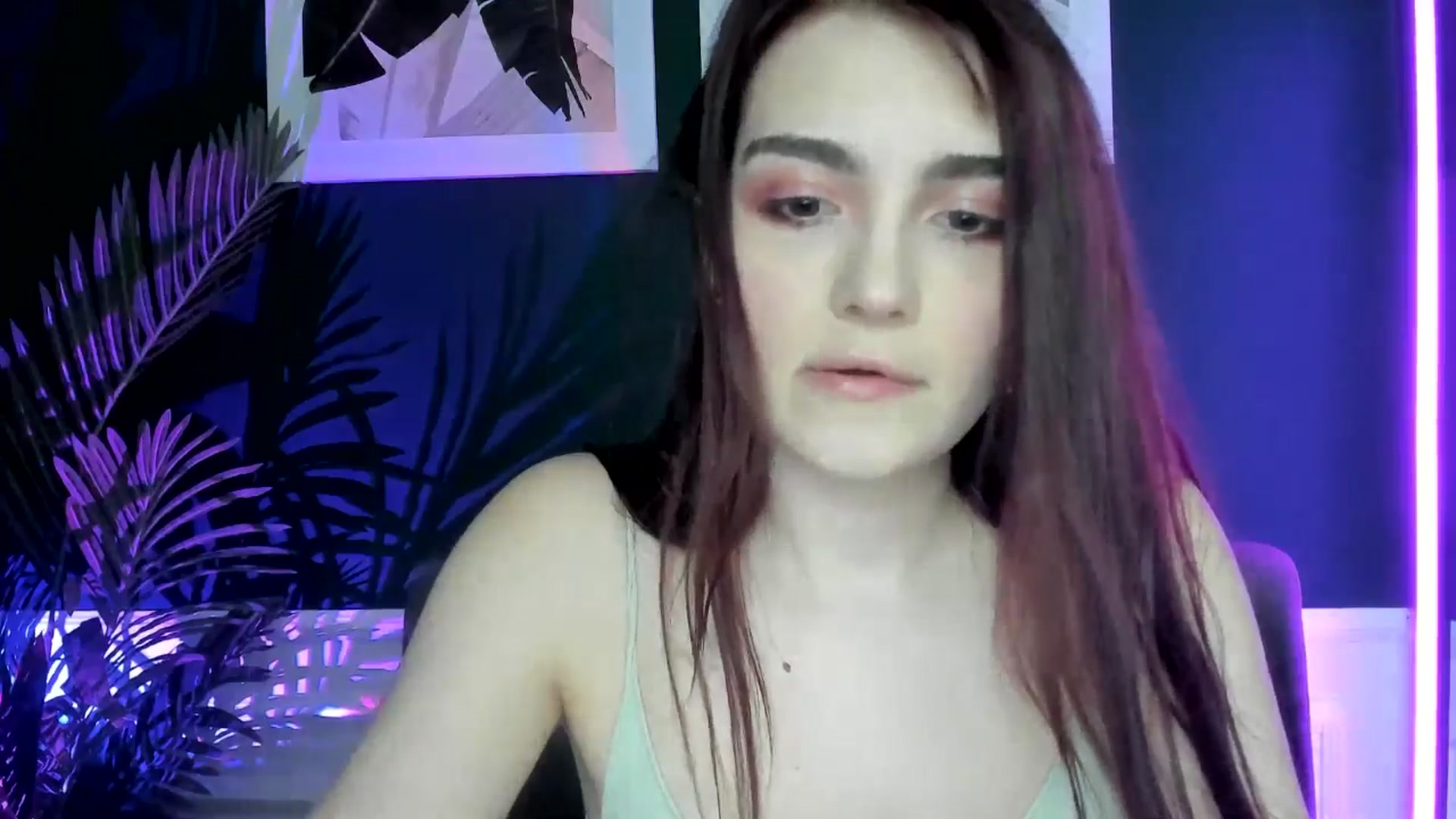 Gallery image thumbnail from AmeliaKriss's myfreecams stream on, 04/13/2025, 11:23 image 8 of 20