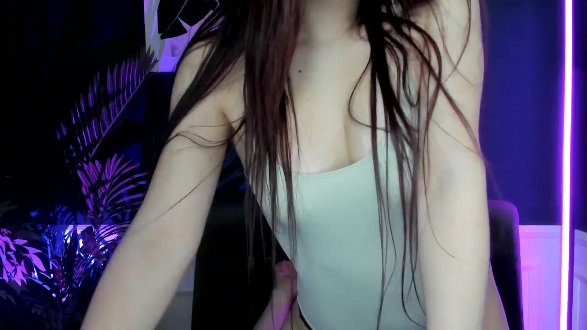 Gallery image thumbnail from AmeliaKriss's myfreecams stream on, 04/13/2025, 11:52 image 16 of 20