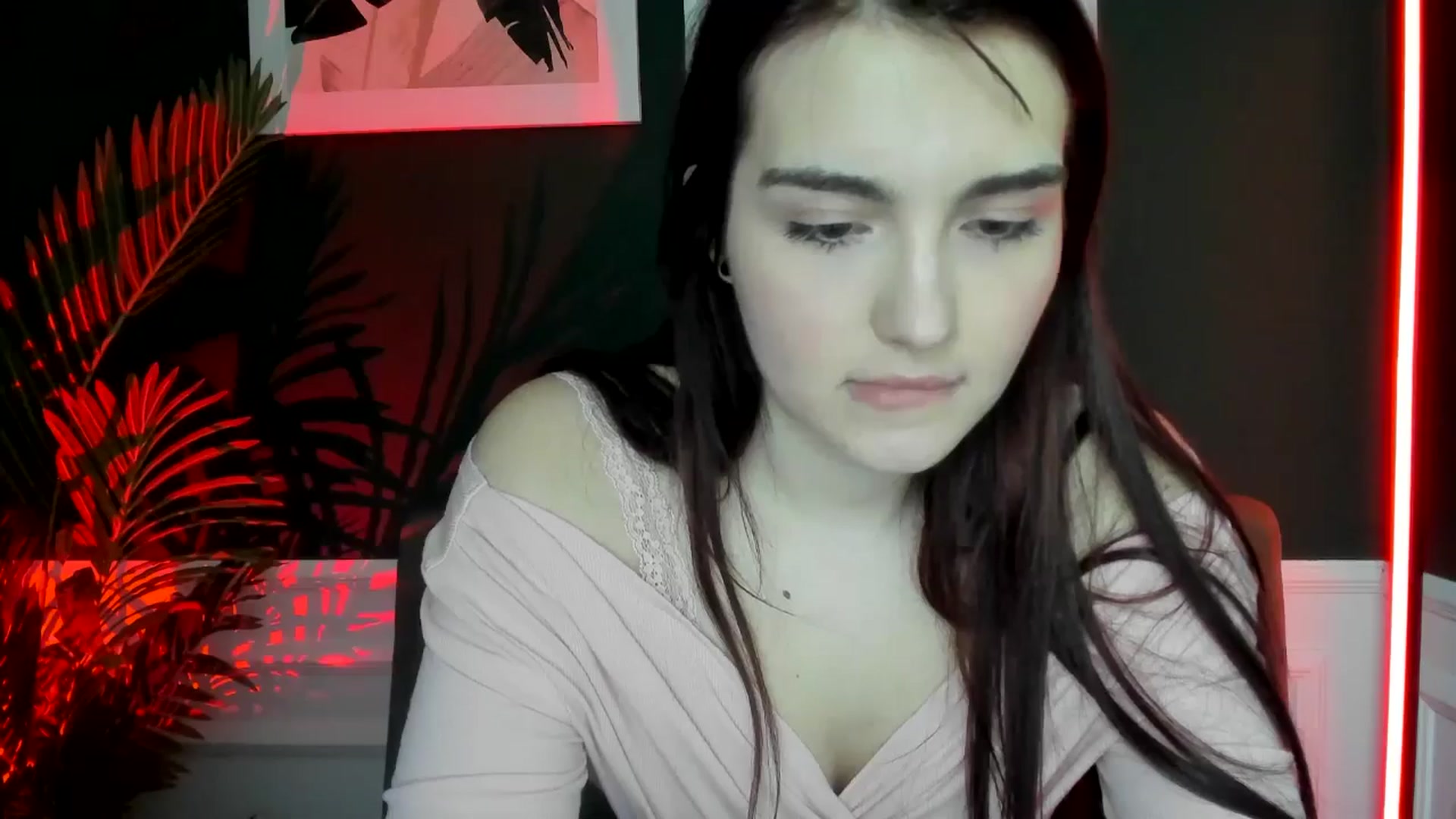Gallery image thumbnail from AmeliaKriss's myfreecams stream on, 04/14/2025, 10:47 image 20 of 20