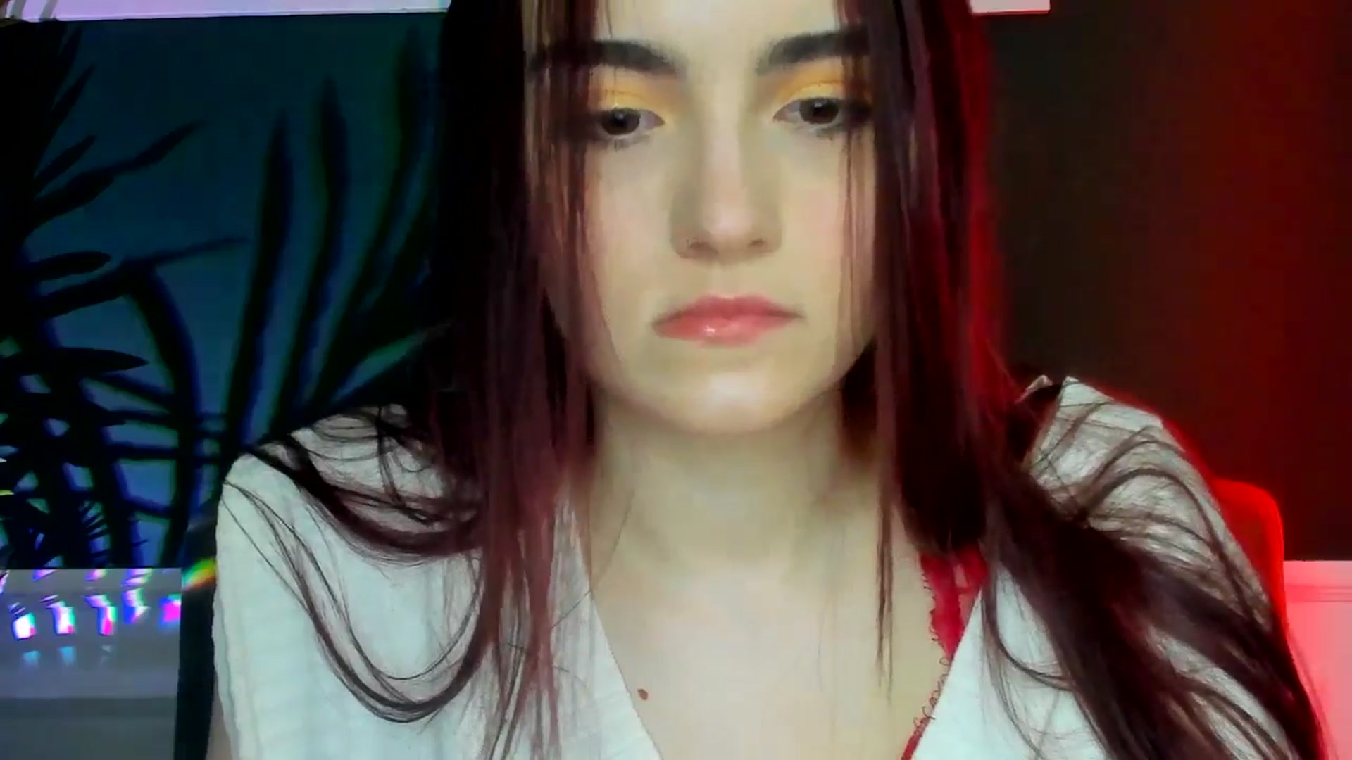 Gallery image thumbnail from AmeliaKriss's myfreecams stream on, 04/16/2025, 08:01 image 6 of 20