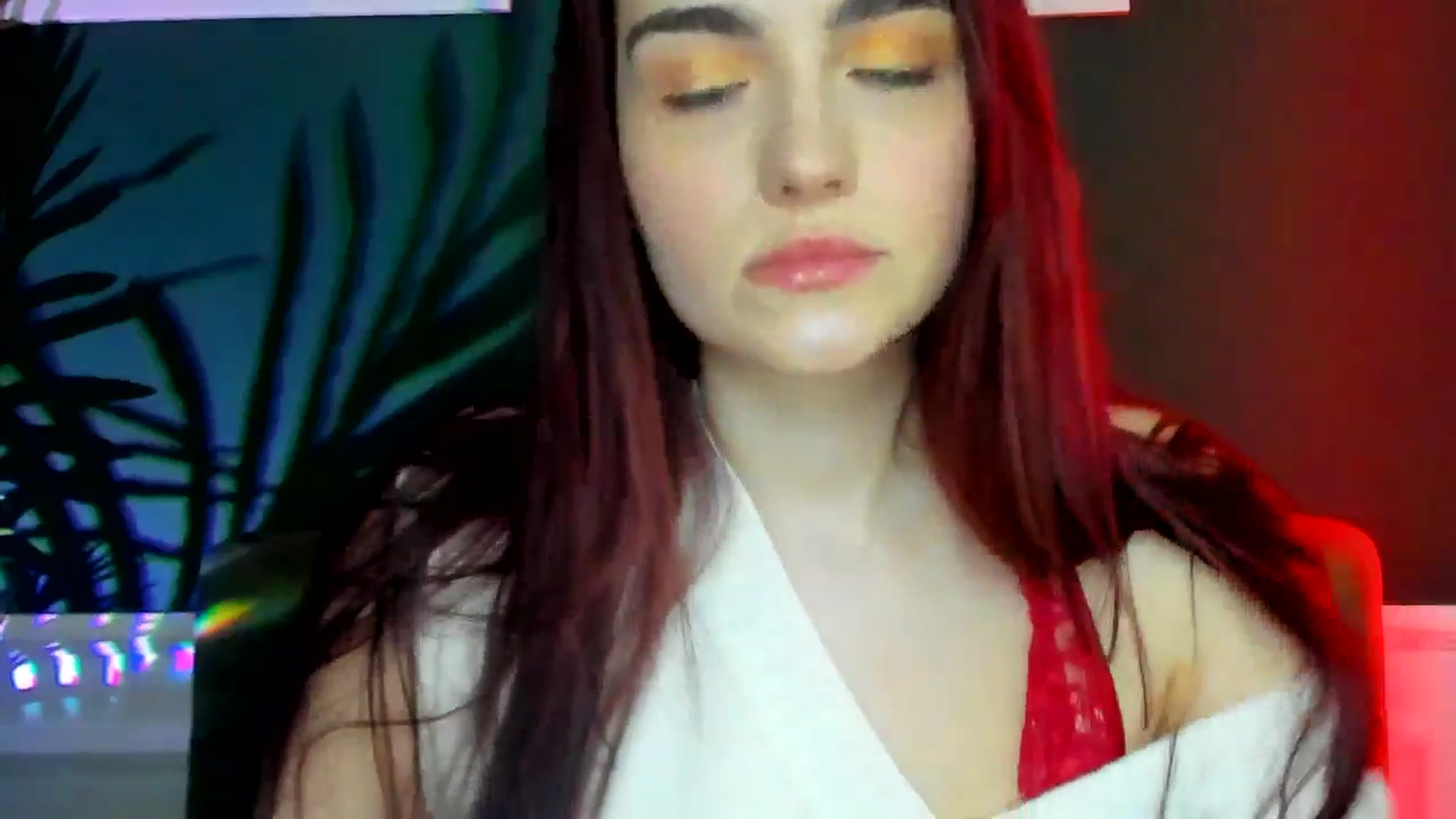 Gallery image thumbnail from AmeliaKriss's myfreecams stream on, 04/16/2025, 08:01 image 10 of 20