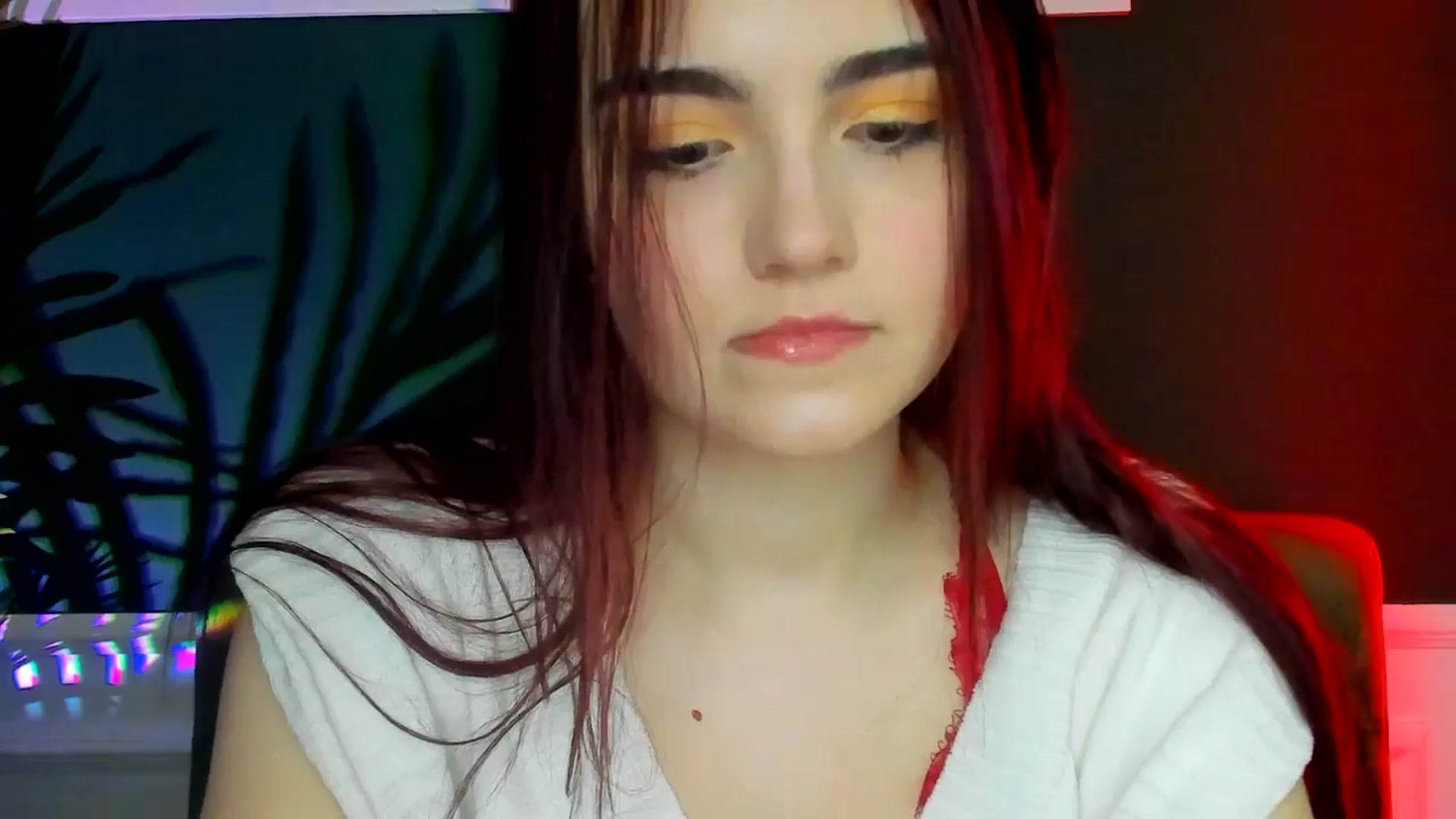 Gallery image thumbnail from AmeliaKriss's myfreecams stream on, 04/16/2025, 08:01 image 2 of 20