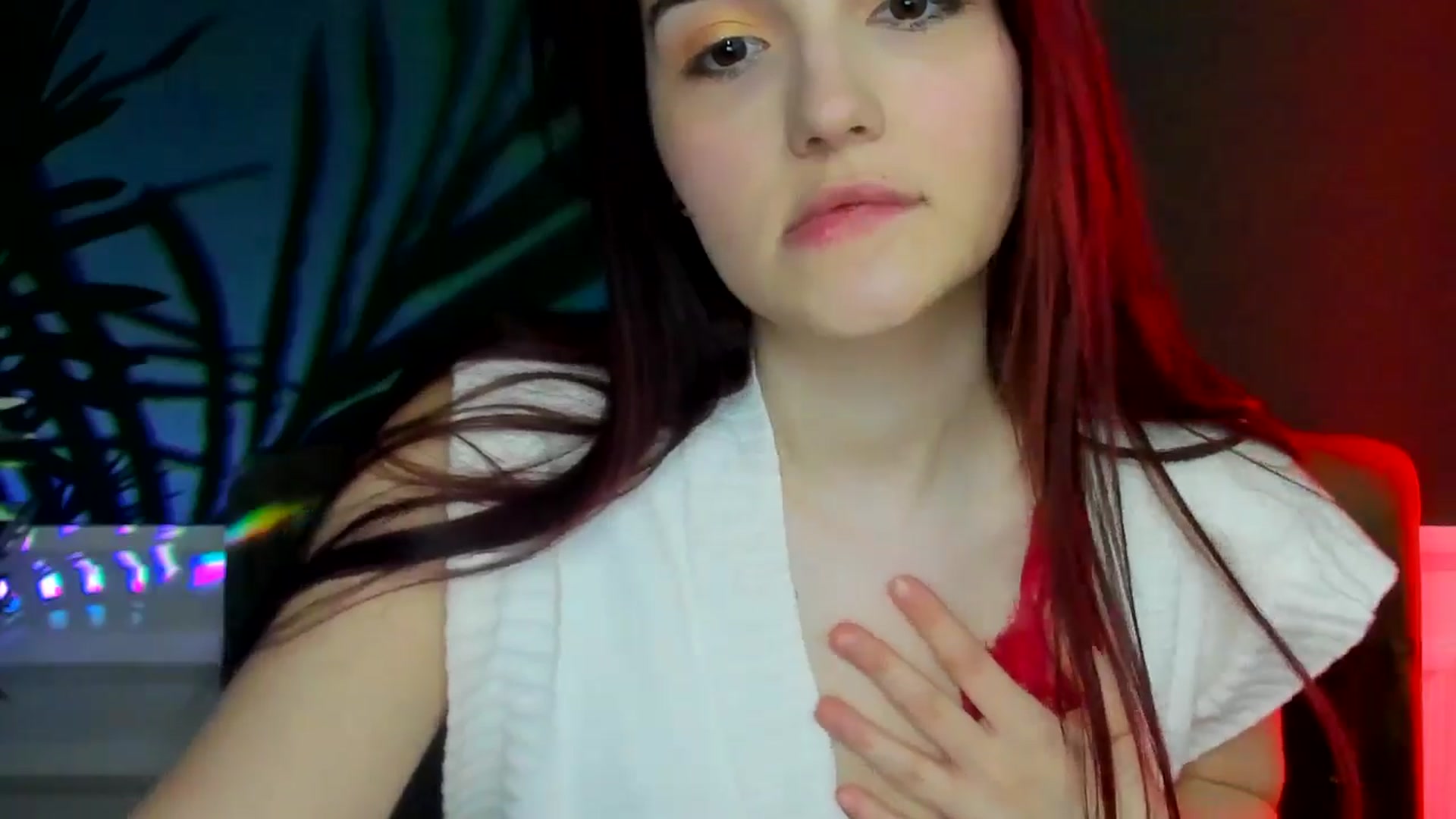 Gallery image thumbnail from AmeliaKriss's myfreecams stream on, 04/16/2025, 09:50 image 11 of 20