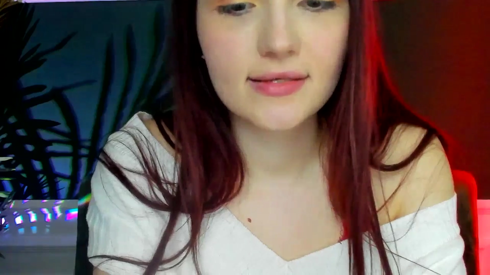 Gallery image thumbnail from AmeliaKriss's myfreecams stream on, 04/16/2025, 09:50 image 14 of 20