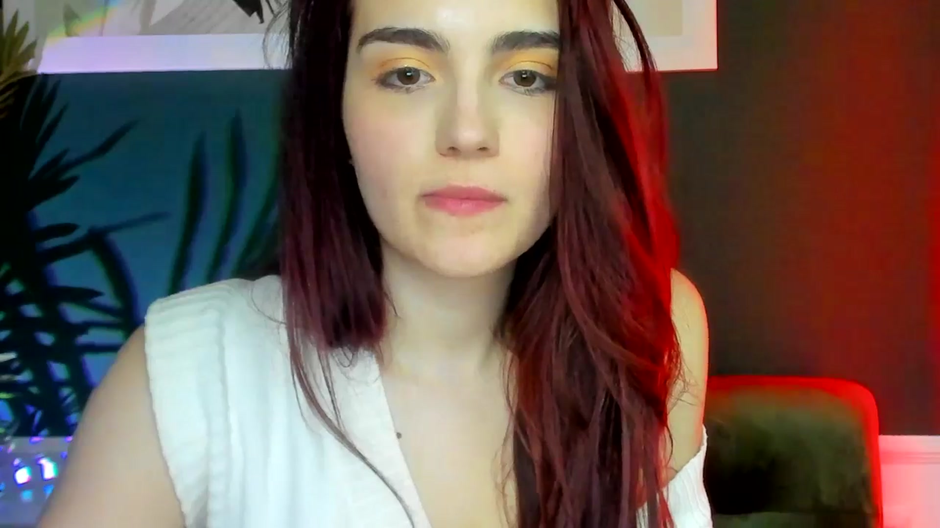 Gallery image thumbnail from AmeliaKriss's myfreecams stream on, 04/16/2025, 12:03 image 7 of 20