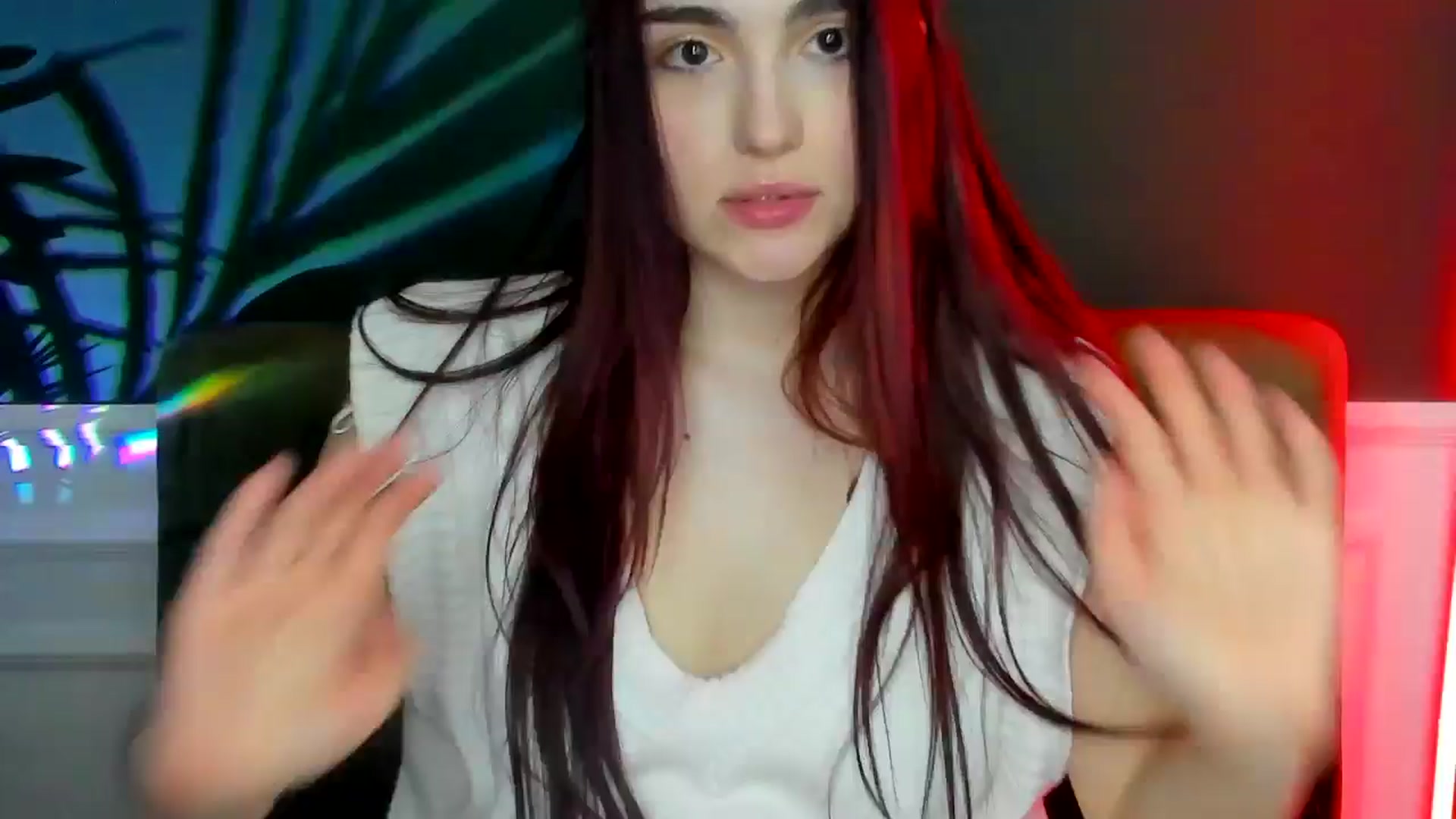 Gallery image thumbnail from AmeliaKriss's myfreecams stream on, 04/16/2025, 12:03 image 1 of 20
