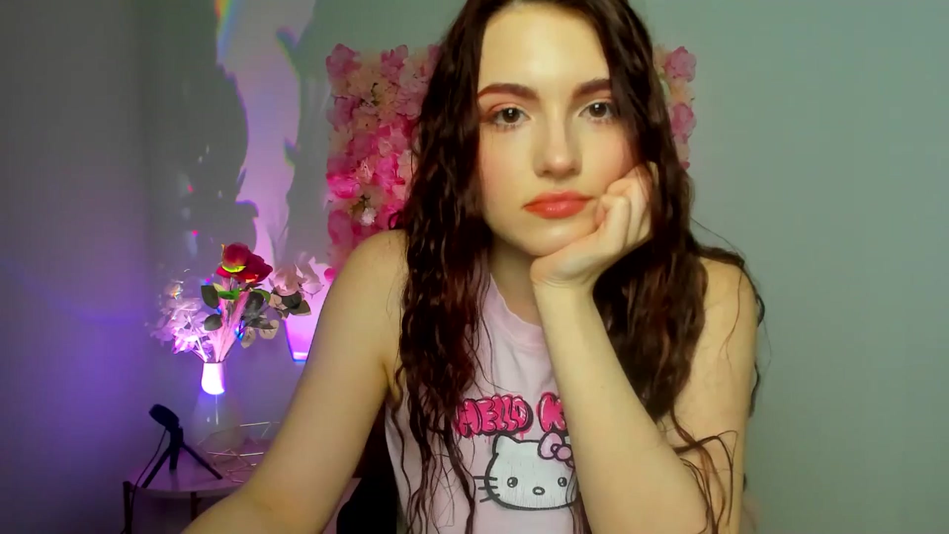 Gallery image thumbnail from AmeliaKriss's myfreecams stream on, 04/22/2025, 12:29 image 8 of 20