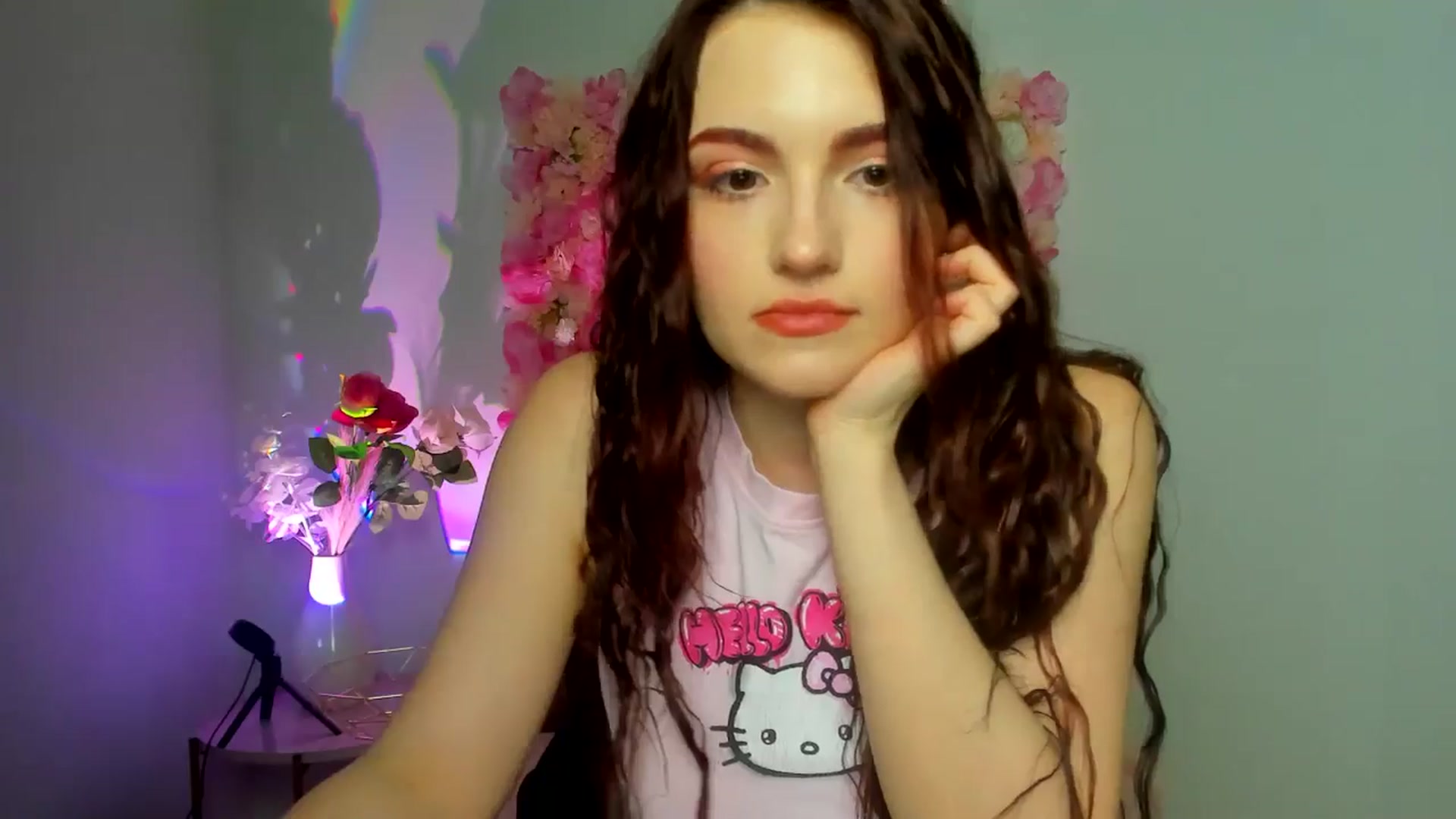 Gallery image thumbnail from AmeliaKriss's myfreecams stream on, 04/22/2025, 12:29 image 9 of 20