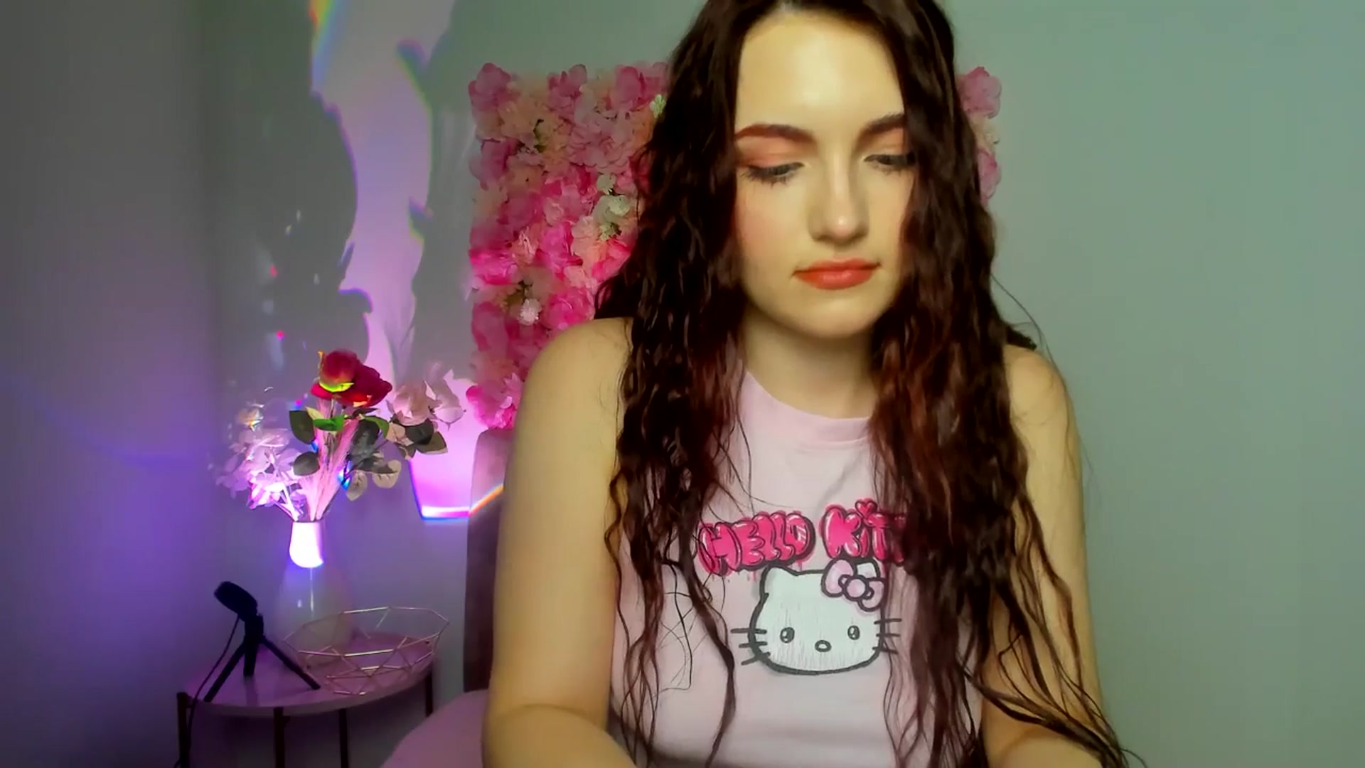 Gallery image thumbnail from AmeliaKriss's myfreecams stream on, 04/22/2025, 12:29 image 3 of 20