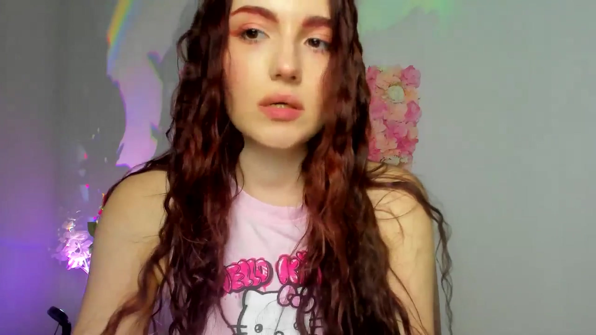 Gallery image thumbnail from AmeliaKriss's myfreecams stream on, 04/22/2025, 13:43 image 3 of 20