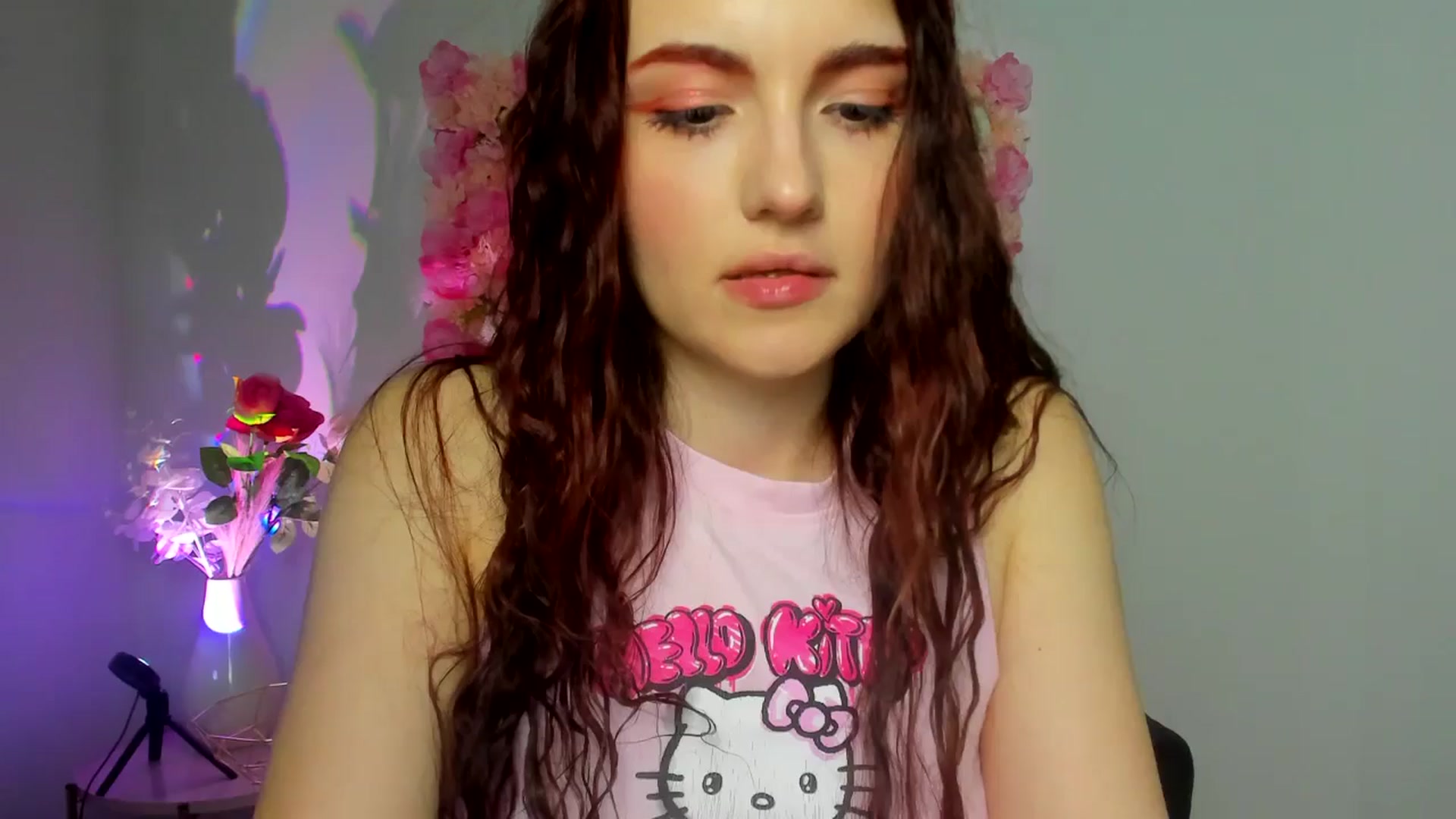 Gallery image thumbnail from AmeliaKriss's myfreecams stream on, 04/22/2025, 14:07 image 1 of 20