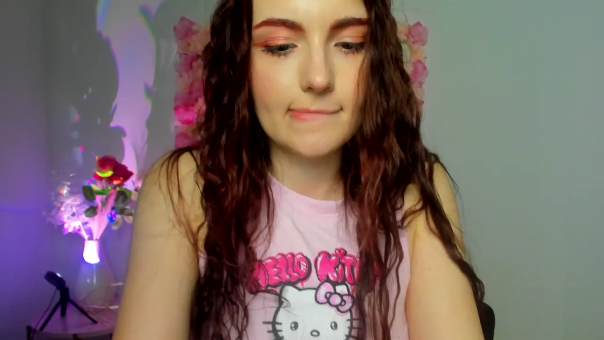 Gallery image thumbnail from AmeliaKriss's myfreecams stream on, 04/22/2025, 14:07 image 2 of 20