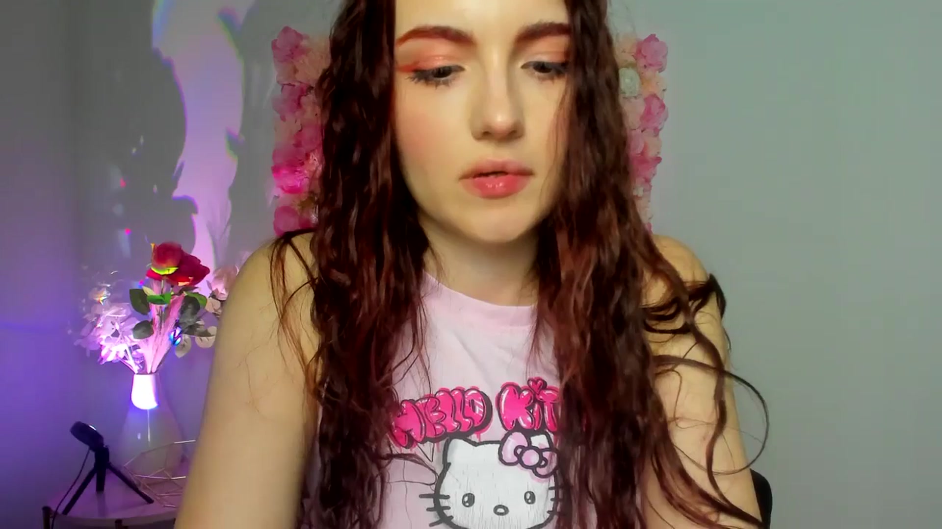 Gallery image thumbnail from AmeliaKriss's myfreecams stream on, 04/22/2025, 14:07 image 8 of 20