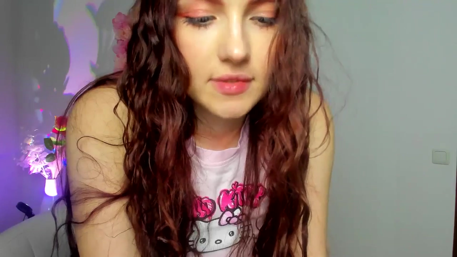 Gallery image thumbnail from AmeliaKriss's myfreecams stream on, 04/22/2025, 16:06 image 6 of 20