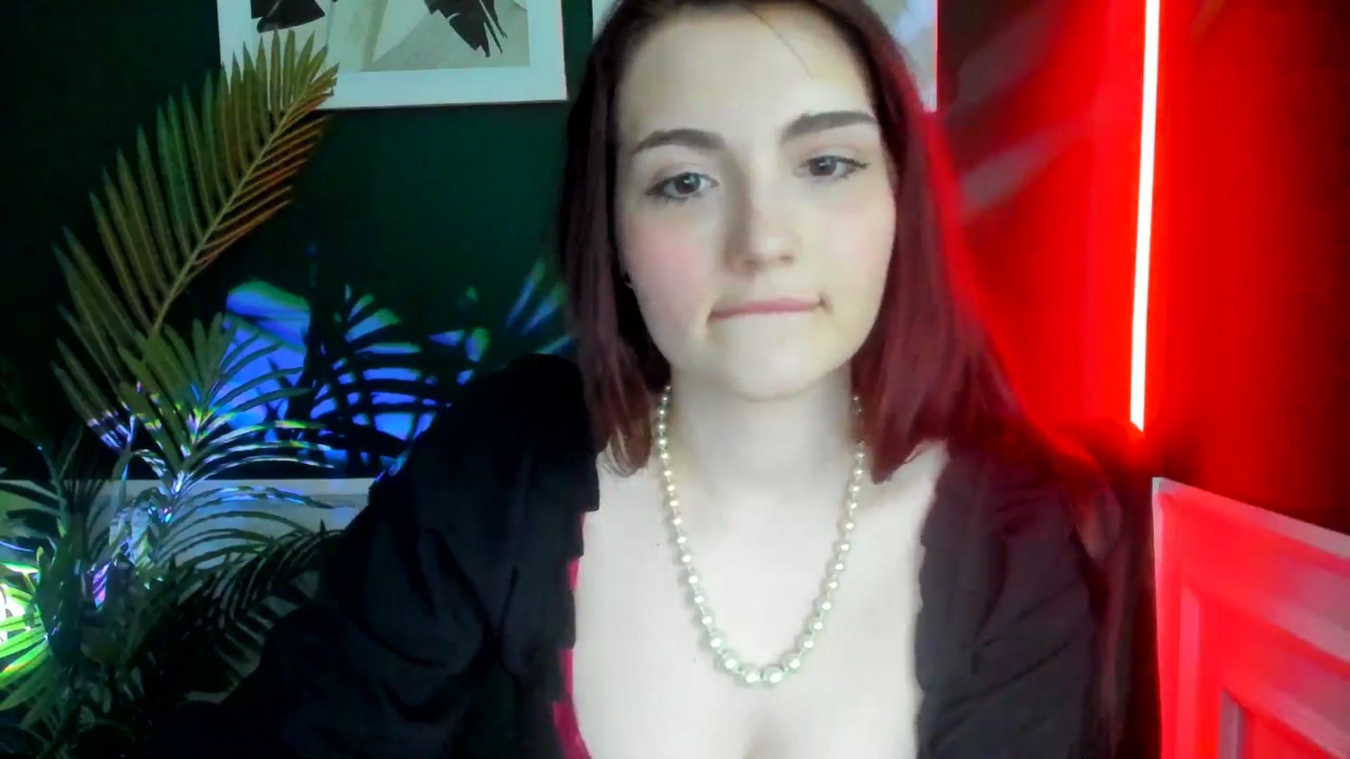 Gallery image thumbnail from AmeliaKriss's myfreecams stream on, 04/29/2025, 09:51 image 9 of 20