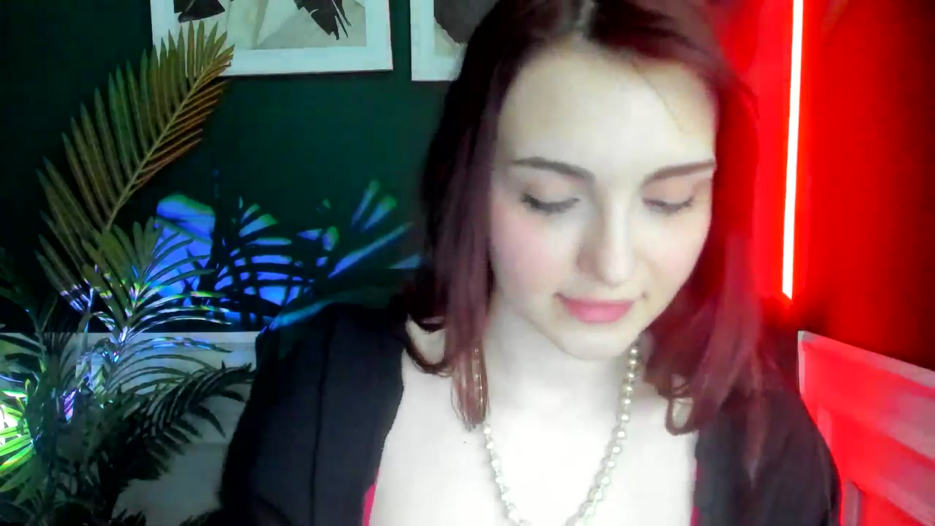 Gallery image thumbnail from AmeliaKriss's myfreecams stream on, 04/29/2025, 09:51 image 10 of 20