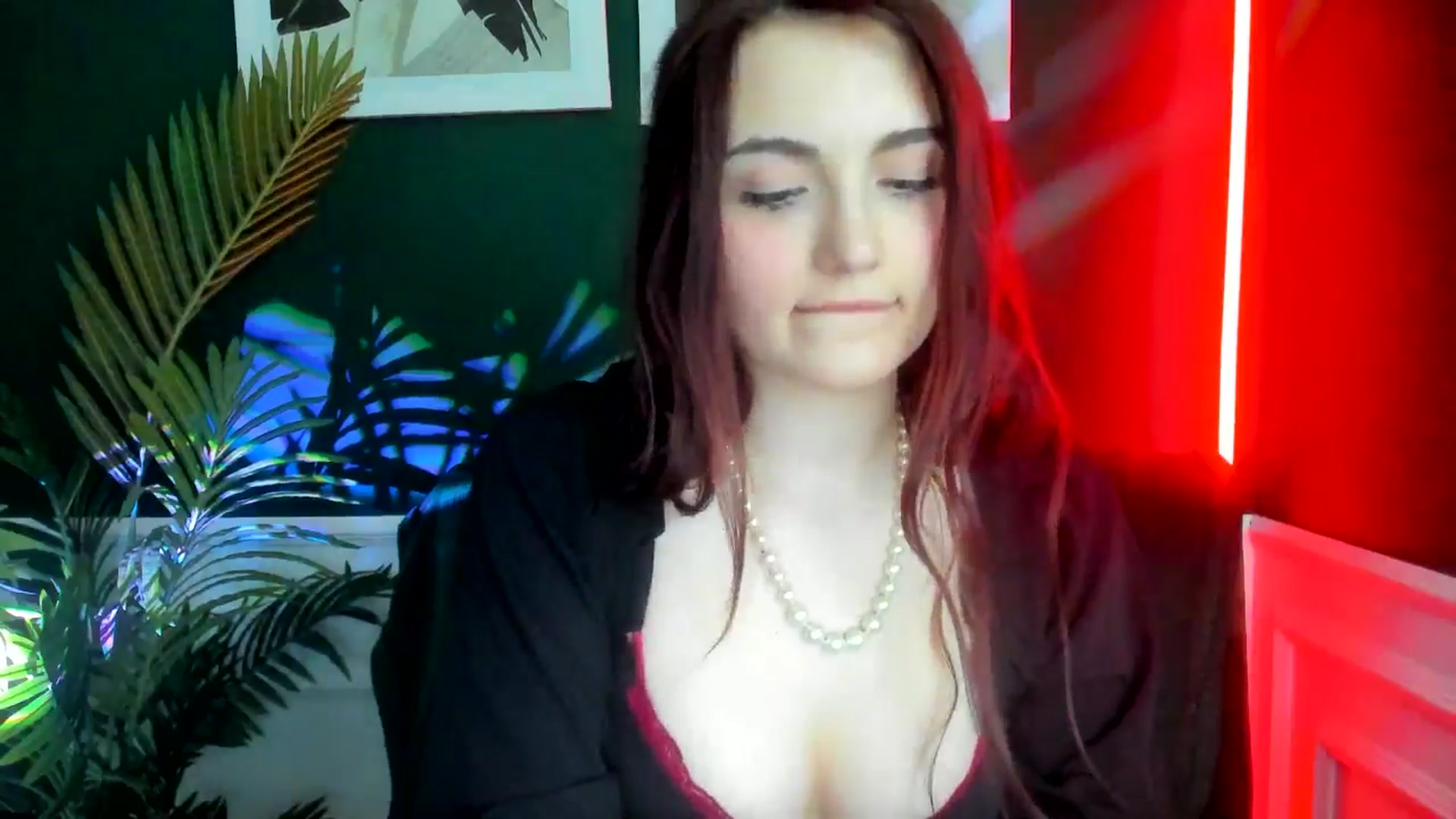 Gallery image thumbnail from AmeliaKriss's myfreecams stream on, 04/29/2025, 09:51 image 2 of 20