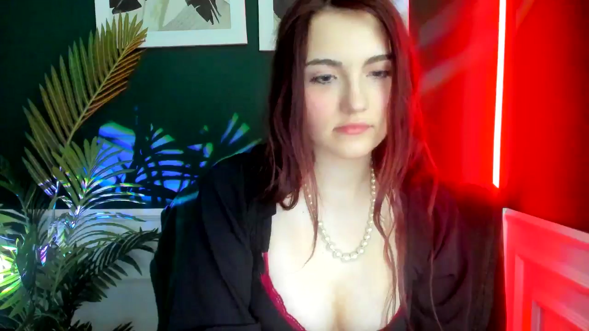 Gallery image thumbnail from AmeliaKriss's myfreecams stream on, 04/29/2025, 09:51 image 4 of 20