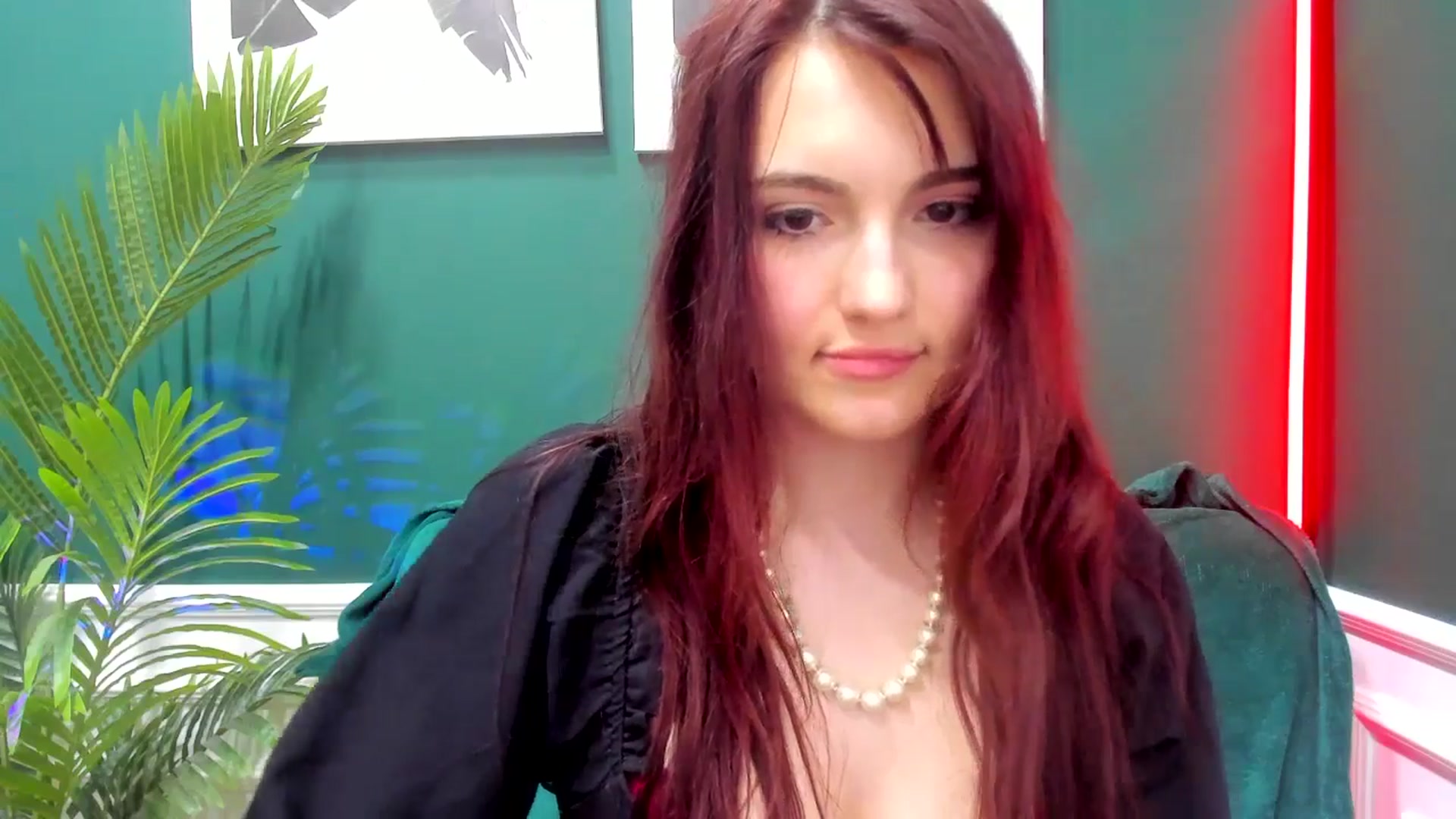 Gallery image thumbnail from AmeliaKriss's myfreecams stream on, 04/29/2025, 12:30 image 16 of 20