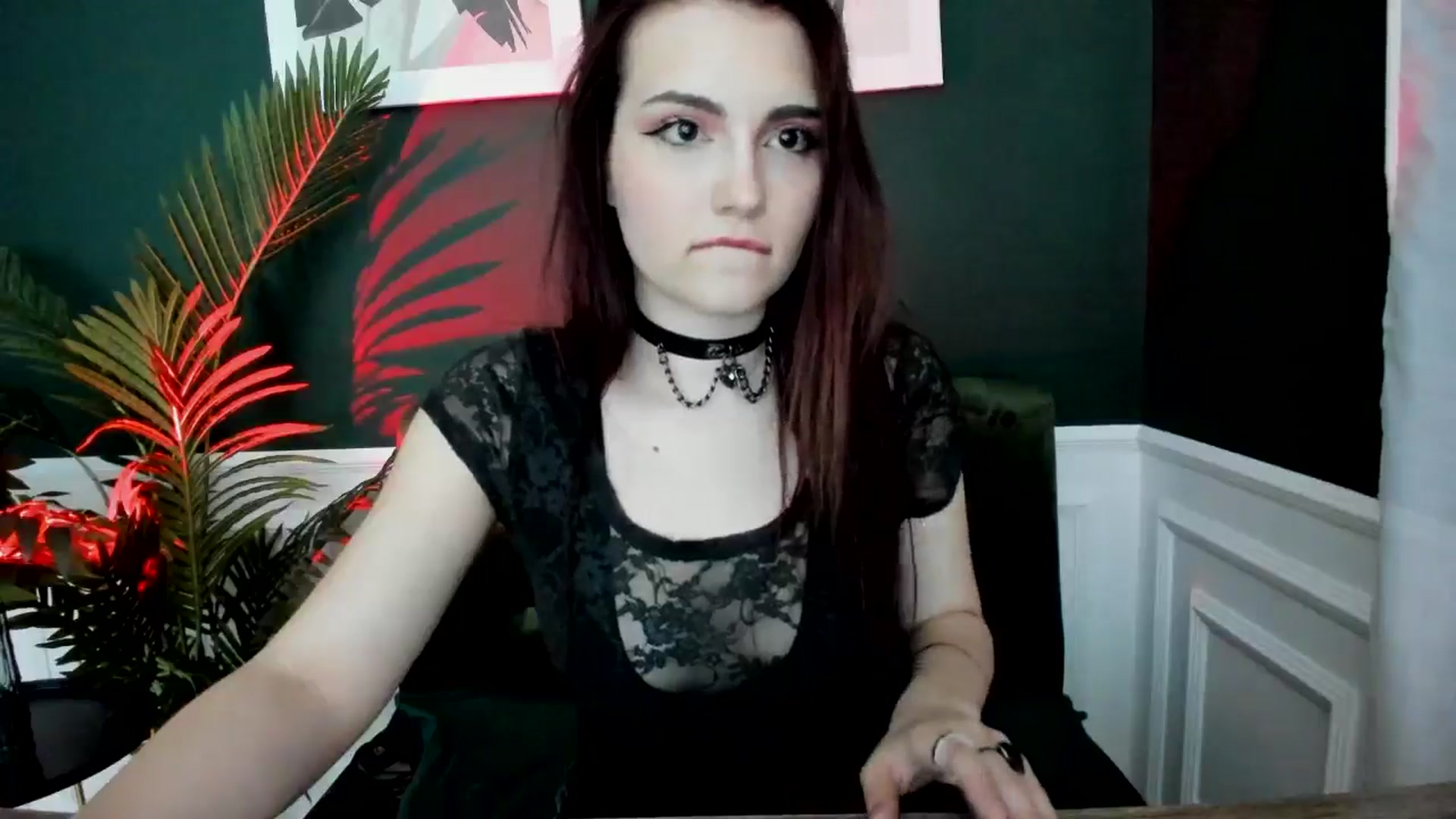 Gallery image thumbnail from AmeliaKriss's myfreecams stream on, 05/05/2025, 14:14 image 6 of 20