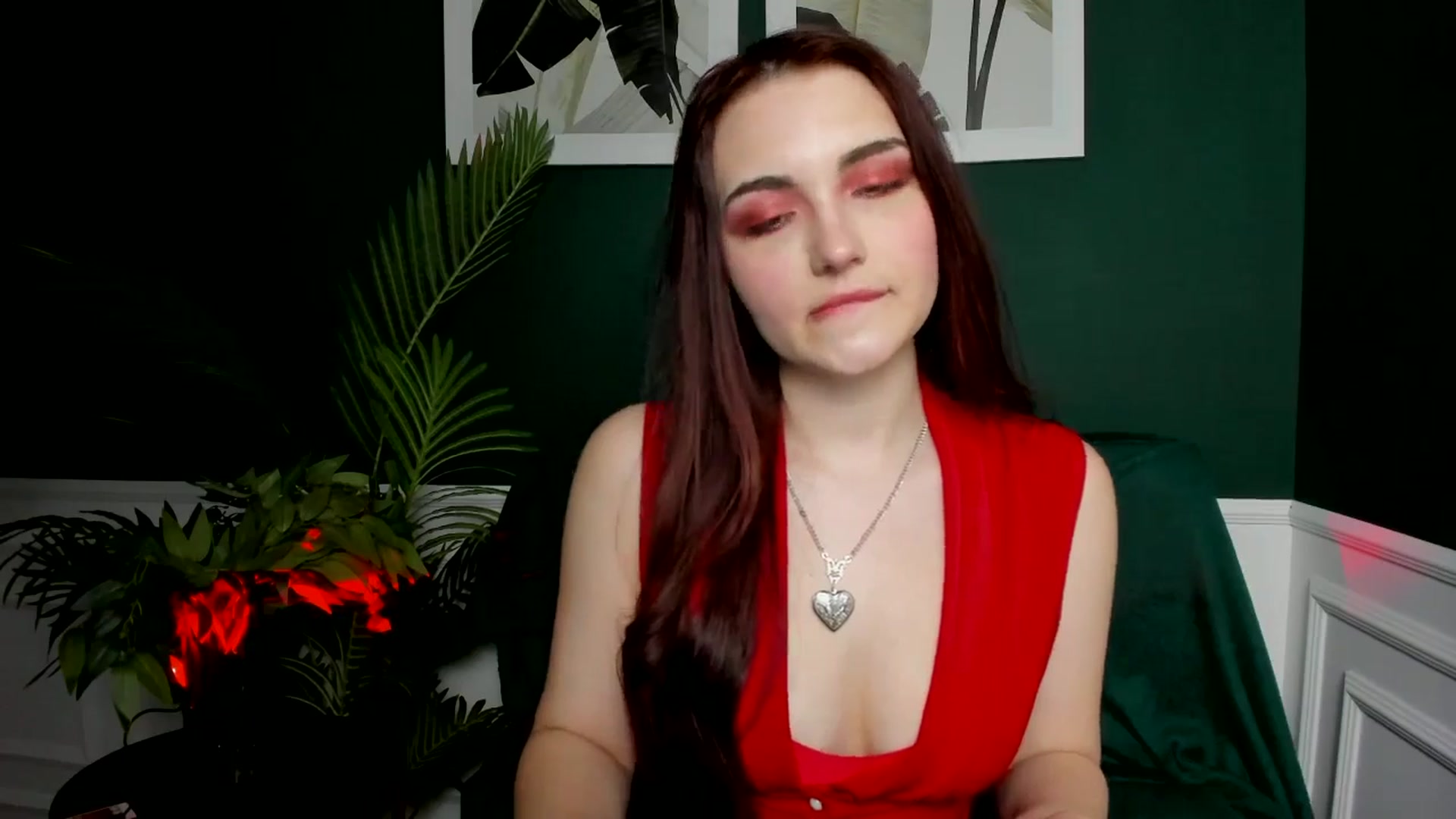 Gallery image thumbnail from AmeliaKriss's myfreecams stream on, 05/11/2025, 10:28 image 16 of 20