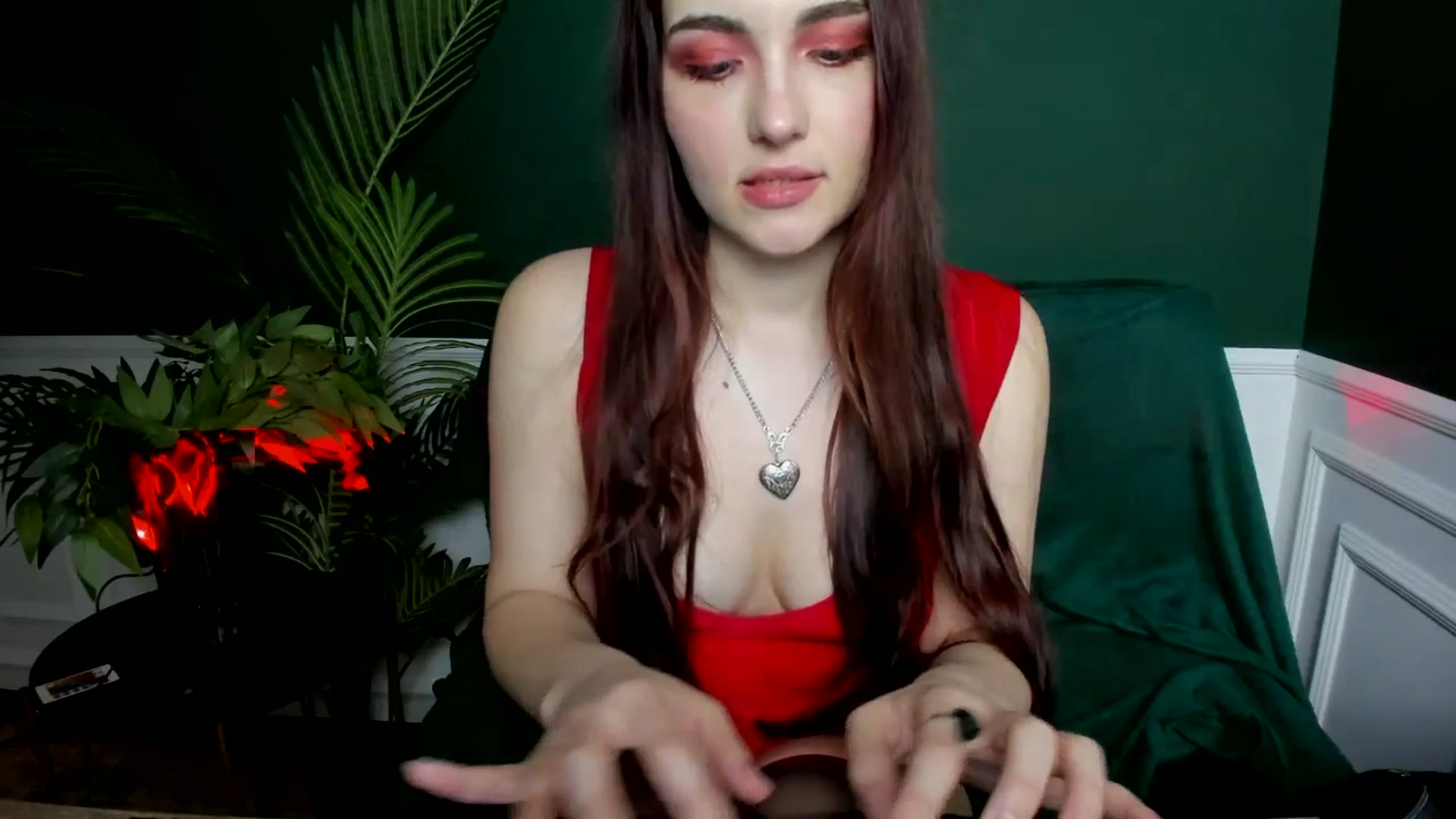 Gallery image thumbnail from AmeliaKriss's myfreecams stream on, 05/11/2025, 11:24 image 6 of 20