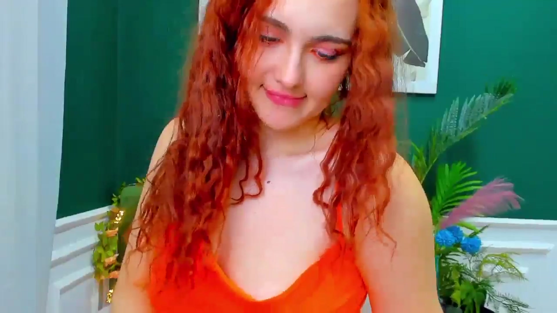 Gallery image thumbnail from AmeliaKriss's myfreecams stream on, 04/13/2026, 16:45 image 3 of 20