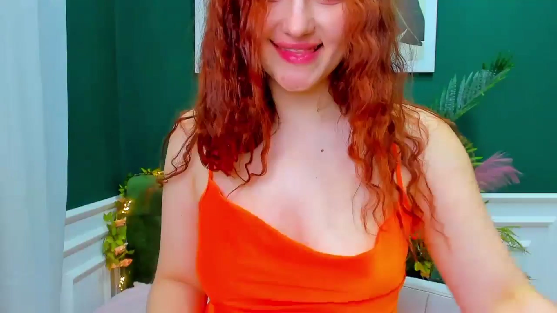 Gallery image thumbnail from AmeliaKriss's myfreecams stream on, 04/13/2026, 16:45 image 4 of 20