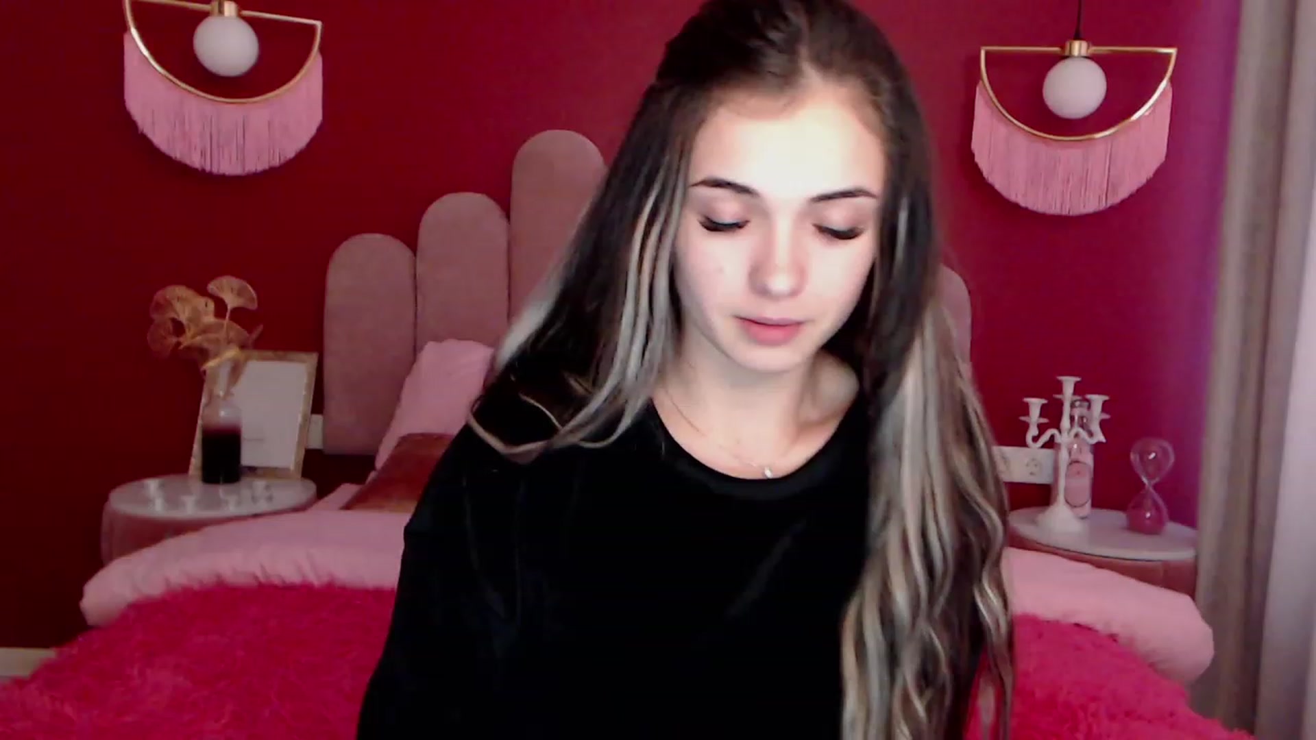 Gallery image thumbnail from AmeliaMFC's myfreecams stream on, 11/24/2022, 11:14 image 12 of 20