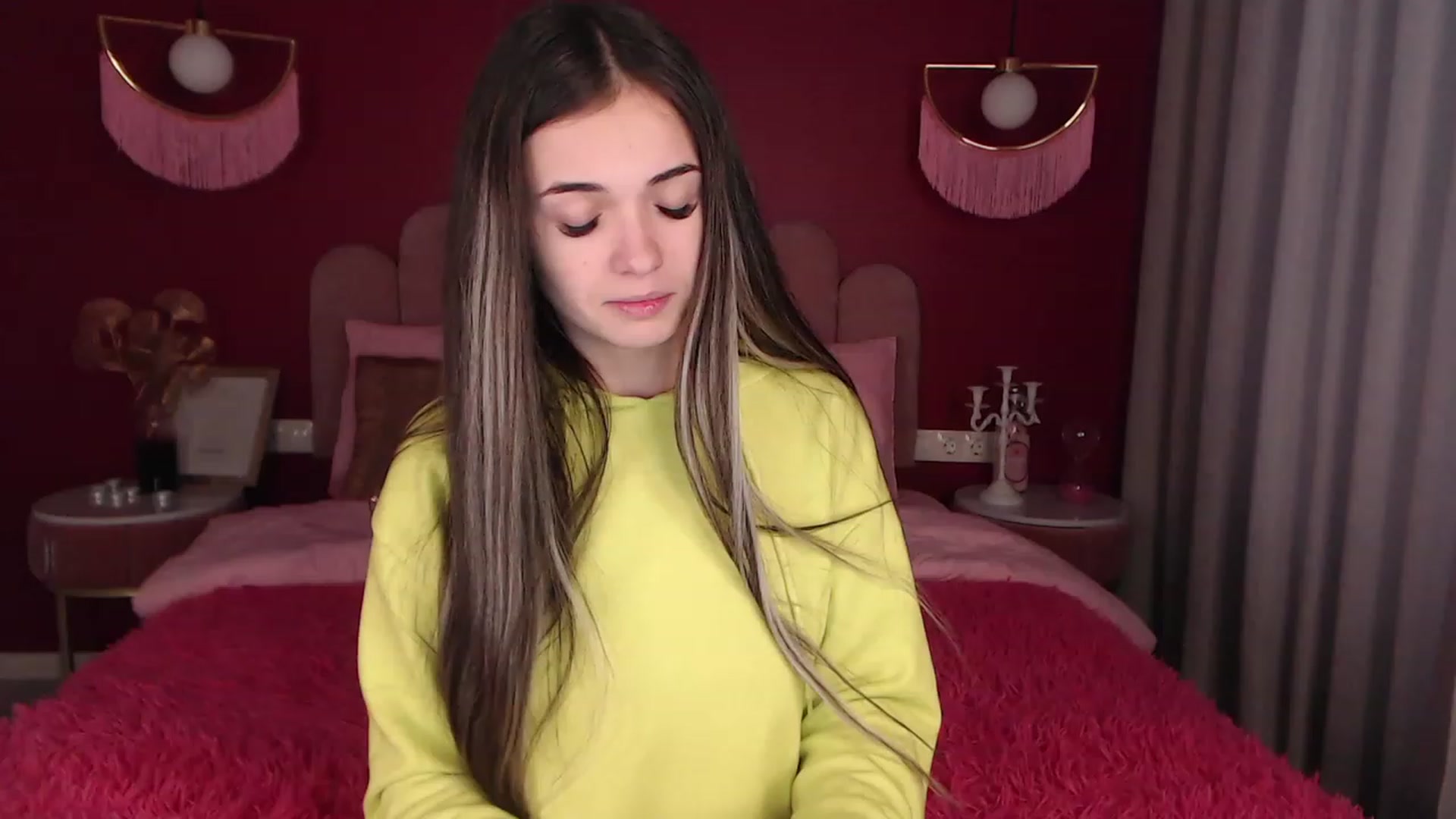 Gallery image thumbnail from AmeliaMFC's myfreecams stream on, 12/01/2022, 09:44 image 12 of 20
