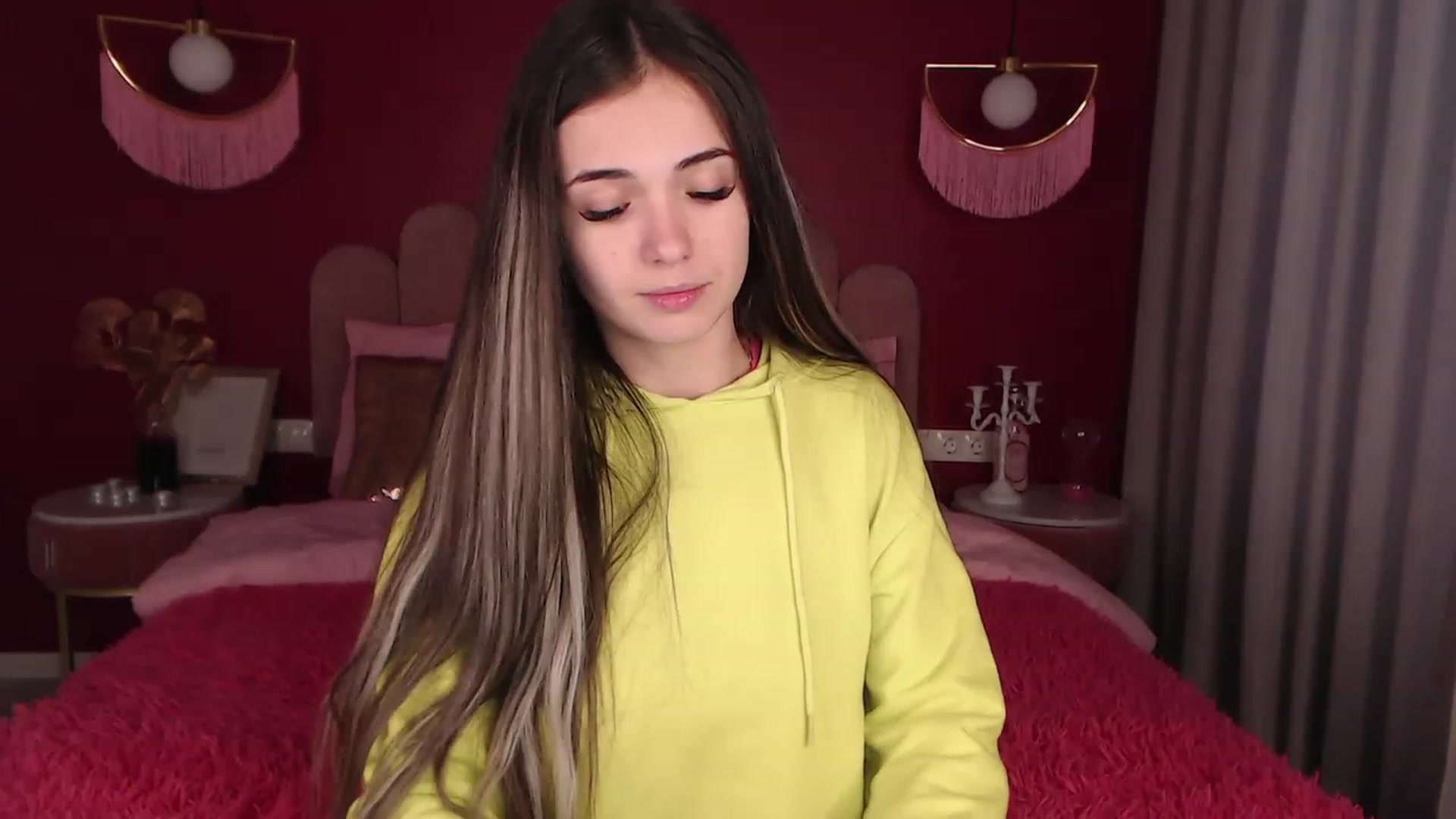 Gallery image thumbnail from AmeliaMFC's myfreecams stream on, 12/01/2022, 09:44 image 16 of 20