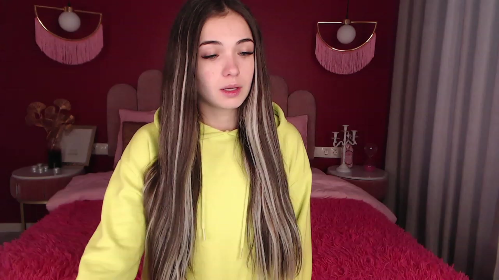 Gallery image thumbnail from AmeliaMFC's myfreecams stream on, 12/01/2022, 11:04 image 2 of 20