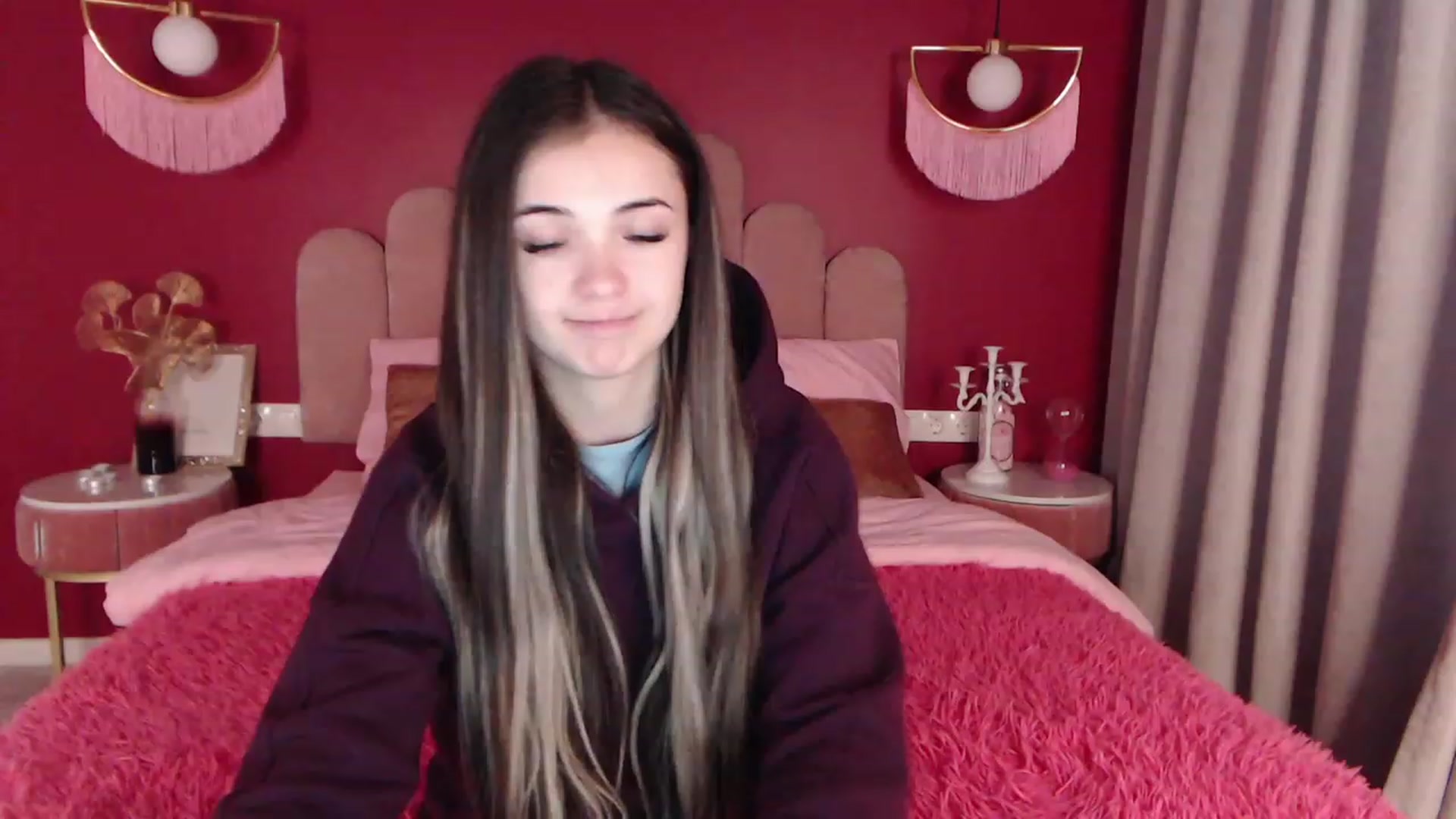 Gallery image thumbnail from AmeliaMFC's myfreecams stream on, 12/05/2022, 13:49 image 12 of 20