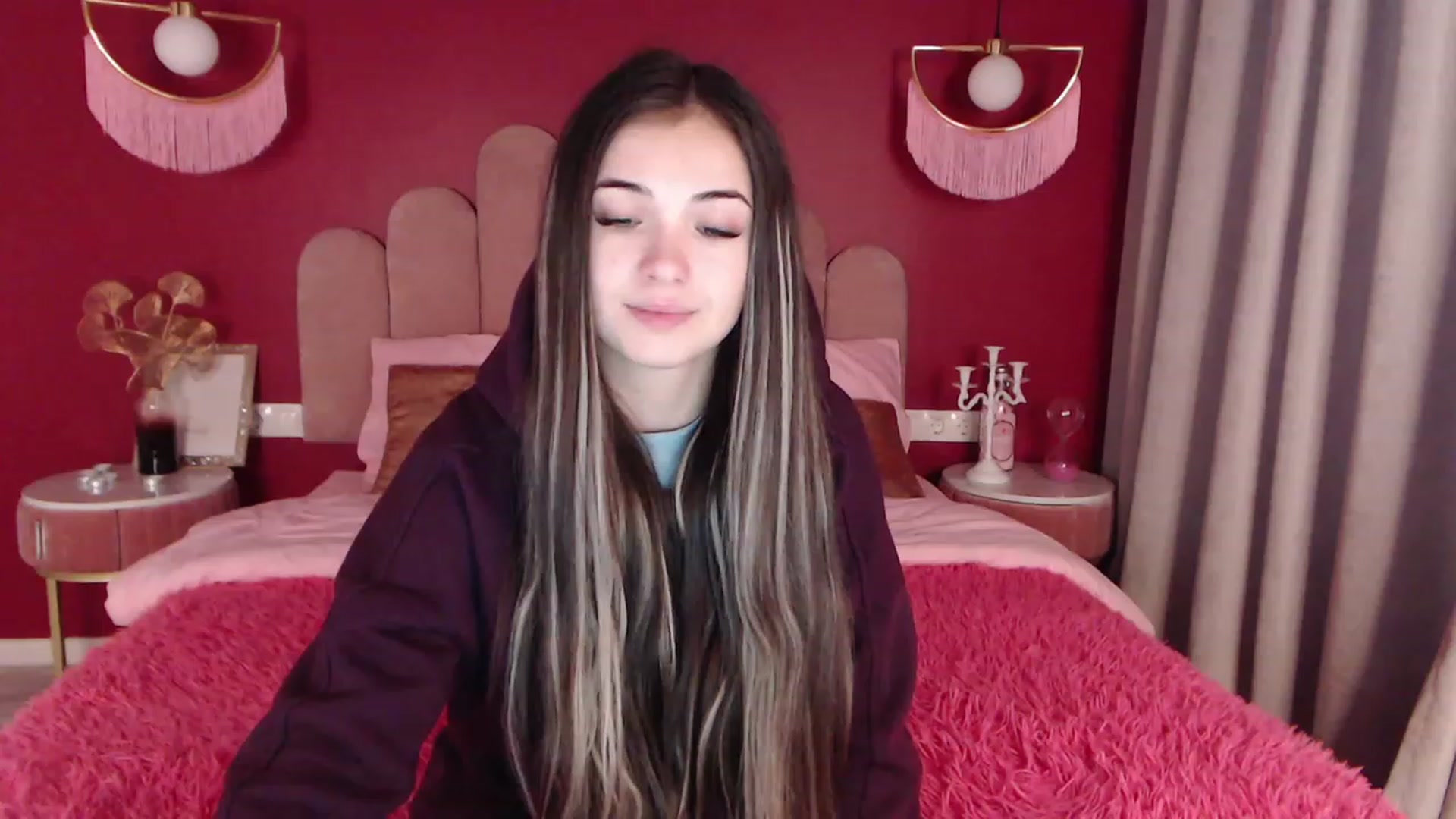 Gallery image thumbnail from AmeliaMFC's myfreecams stream on, 12/05/2022, 13:49 image 4 of 20