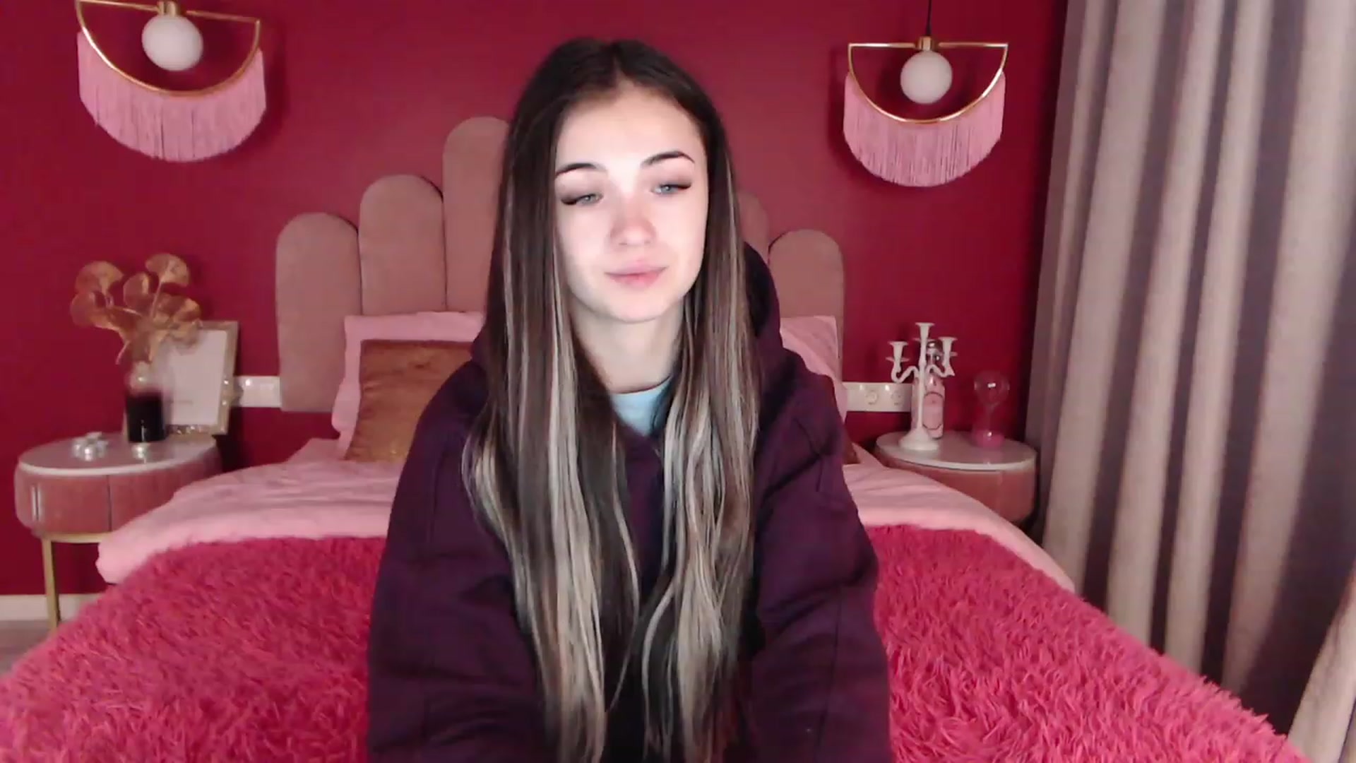 Gallery image thumbnail from AmeliaMFC's myfreecams stream on, 12/05/2022, 13:49 image 14 of 20