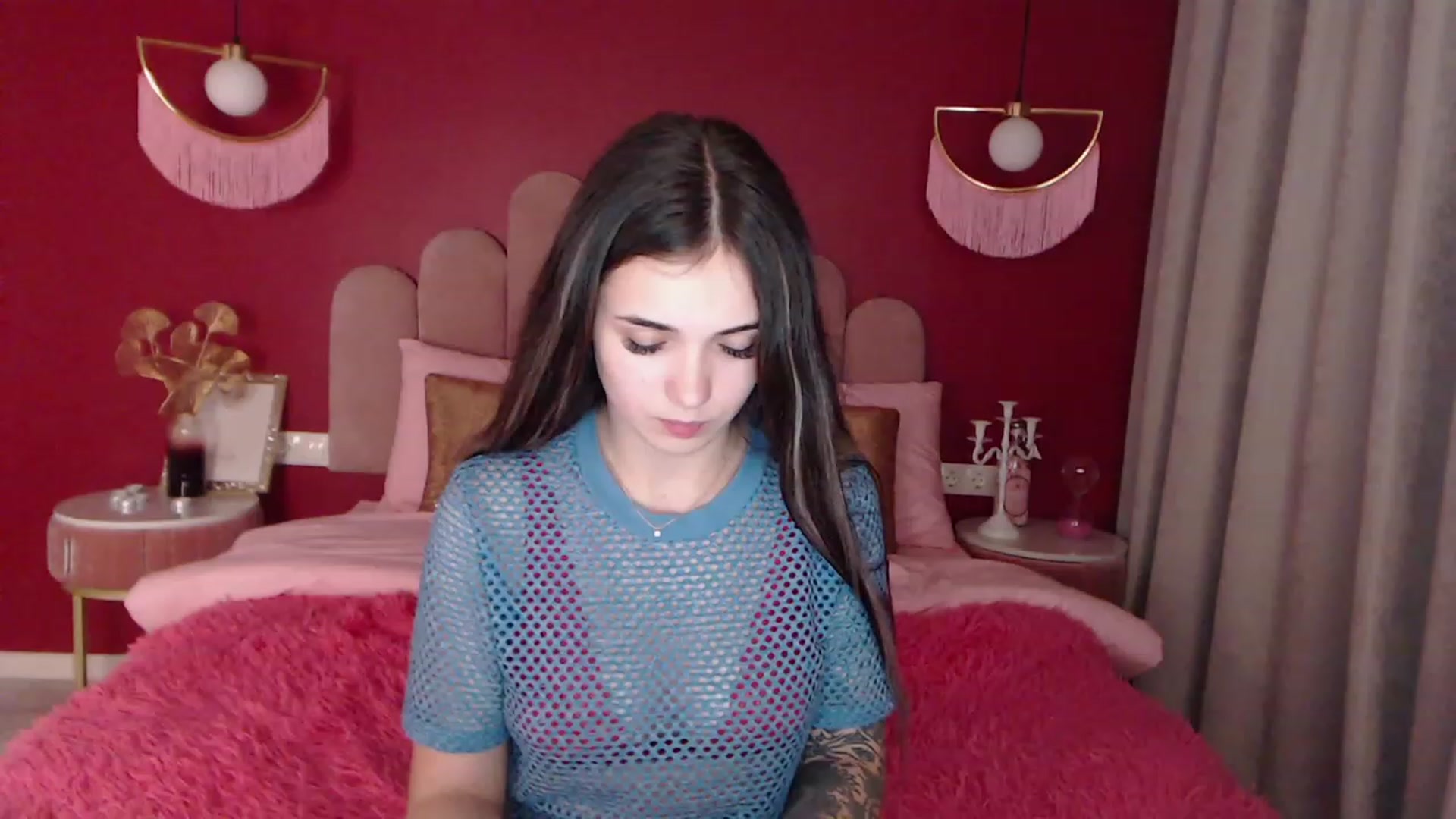 Gallery image thumbnail from AmeliaMFC's myfreecams stream on, 12/07/2022, 18:35 image 7 of 20