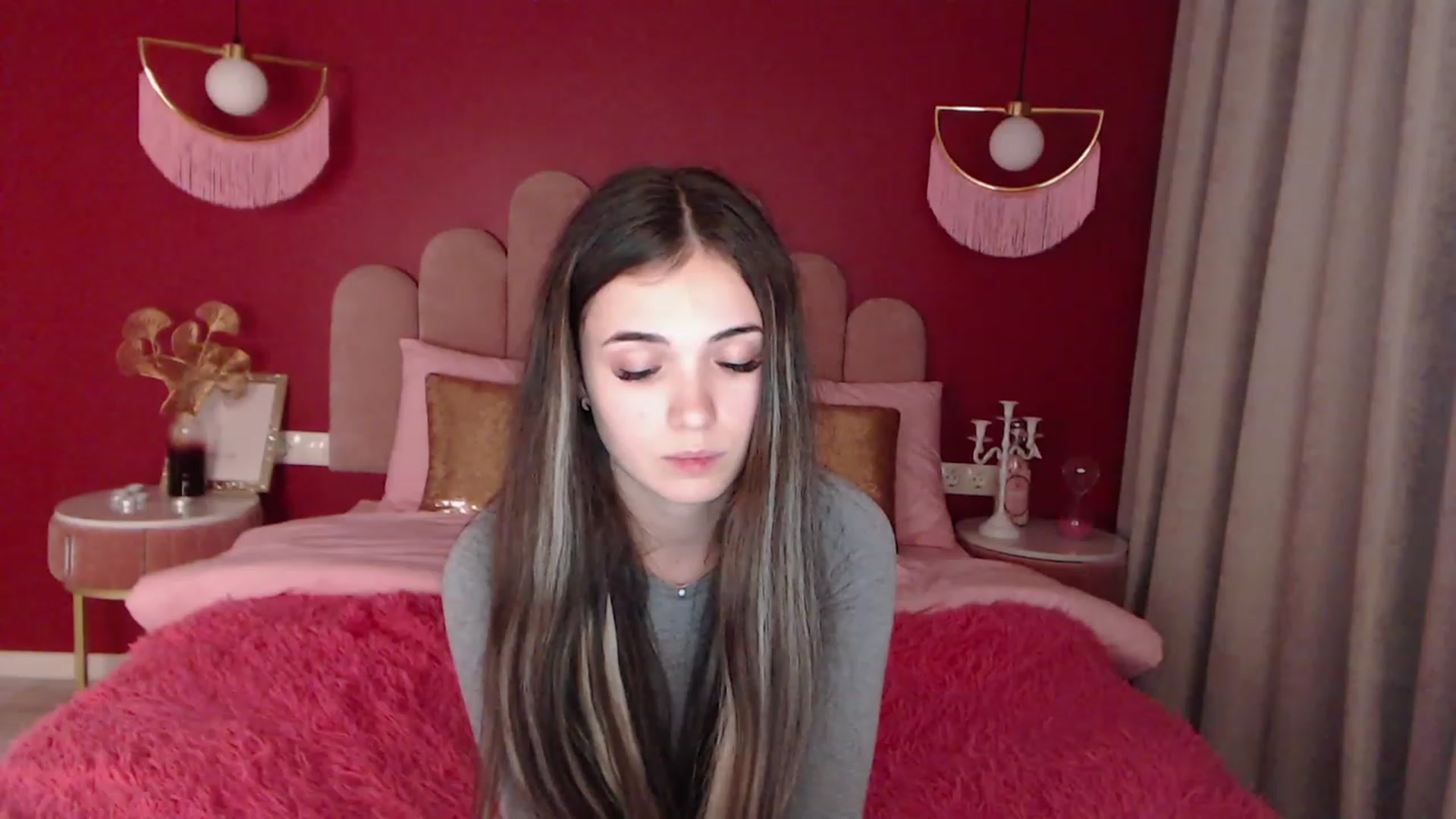 Gallery image thumbnail from AmeliaMFC's myfreecams stream on, 12/07/2022, 18:35 image 15 of 20