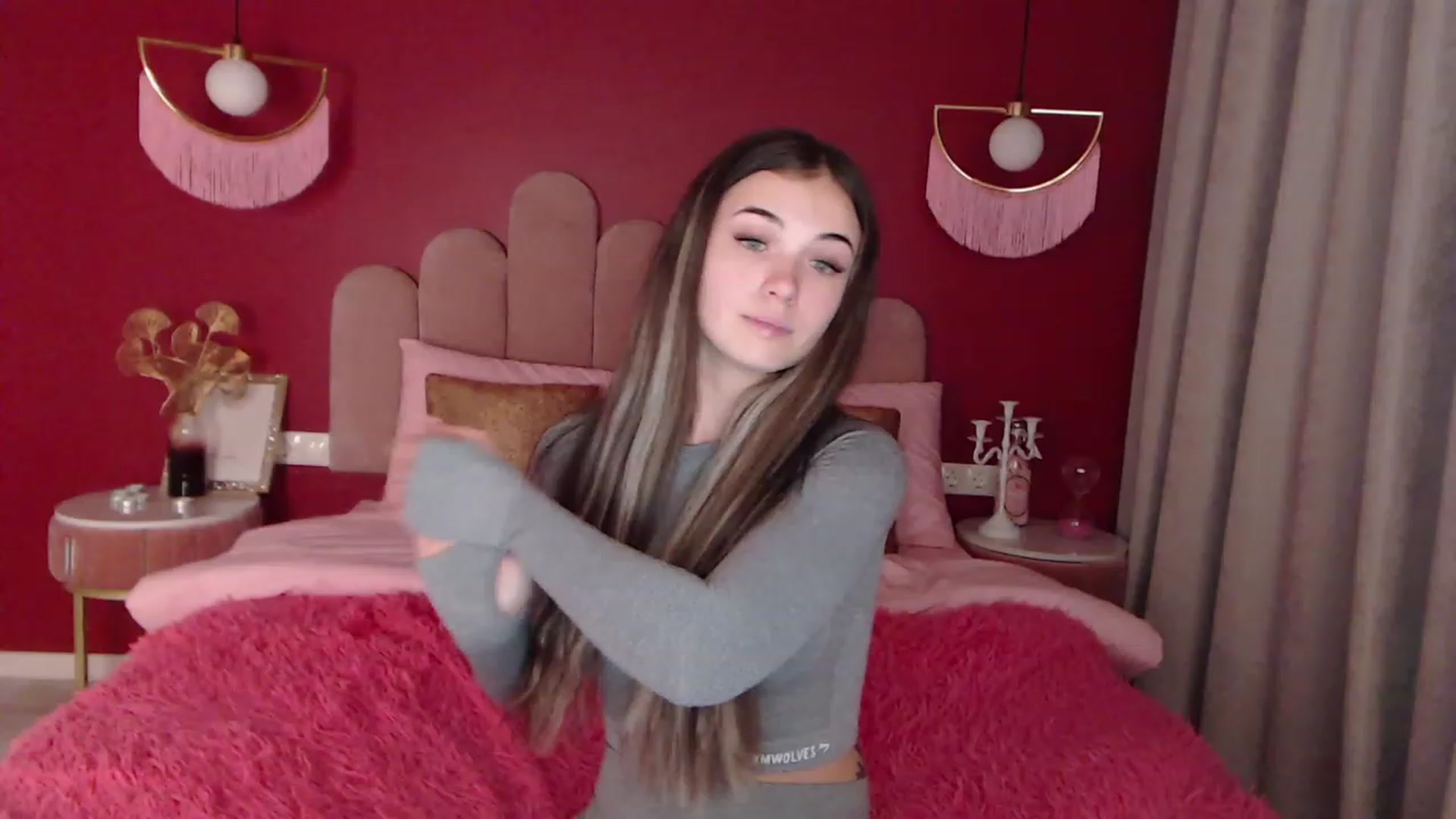 Gallery image thumbnail from AmeliaMFC's myfreecams stream on, 12/07/2022, 18:35 image 19 of 20