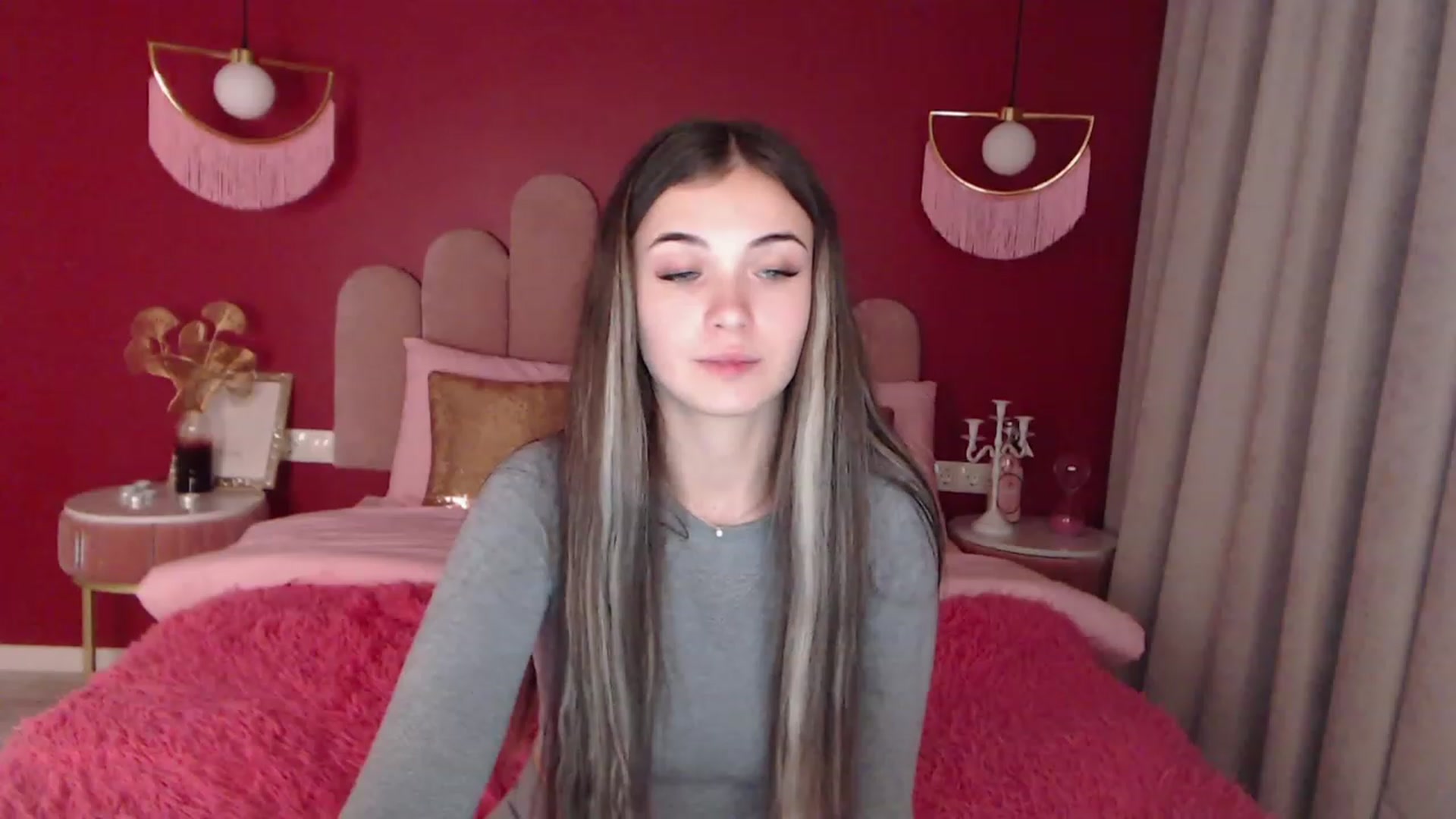 Gallery image thumbnail from AmeliaMFC's myfreecams stream on, 12/07/2022, 19:32 image 11 of 20