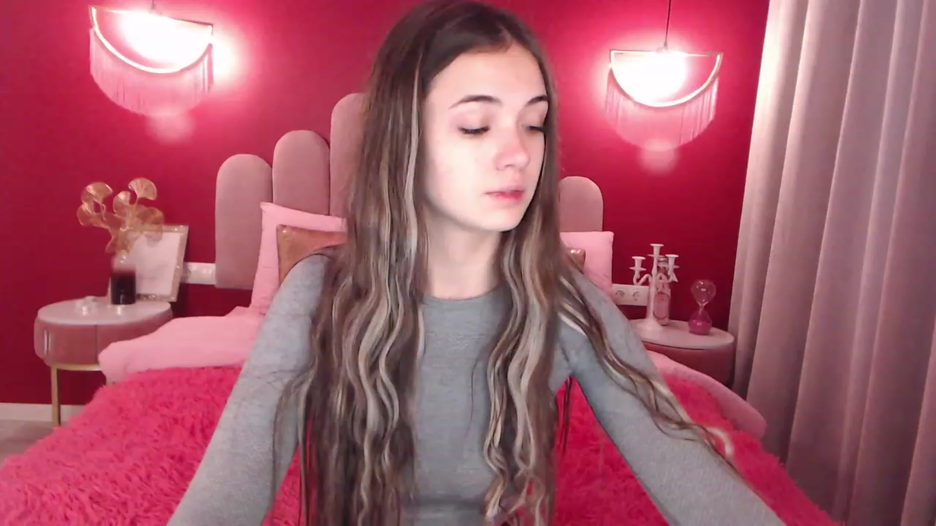 Gallery image thumbnail from AmeliaMFC's myfreecams stream on, 12/08/2022, 07:43 image 2 of 20