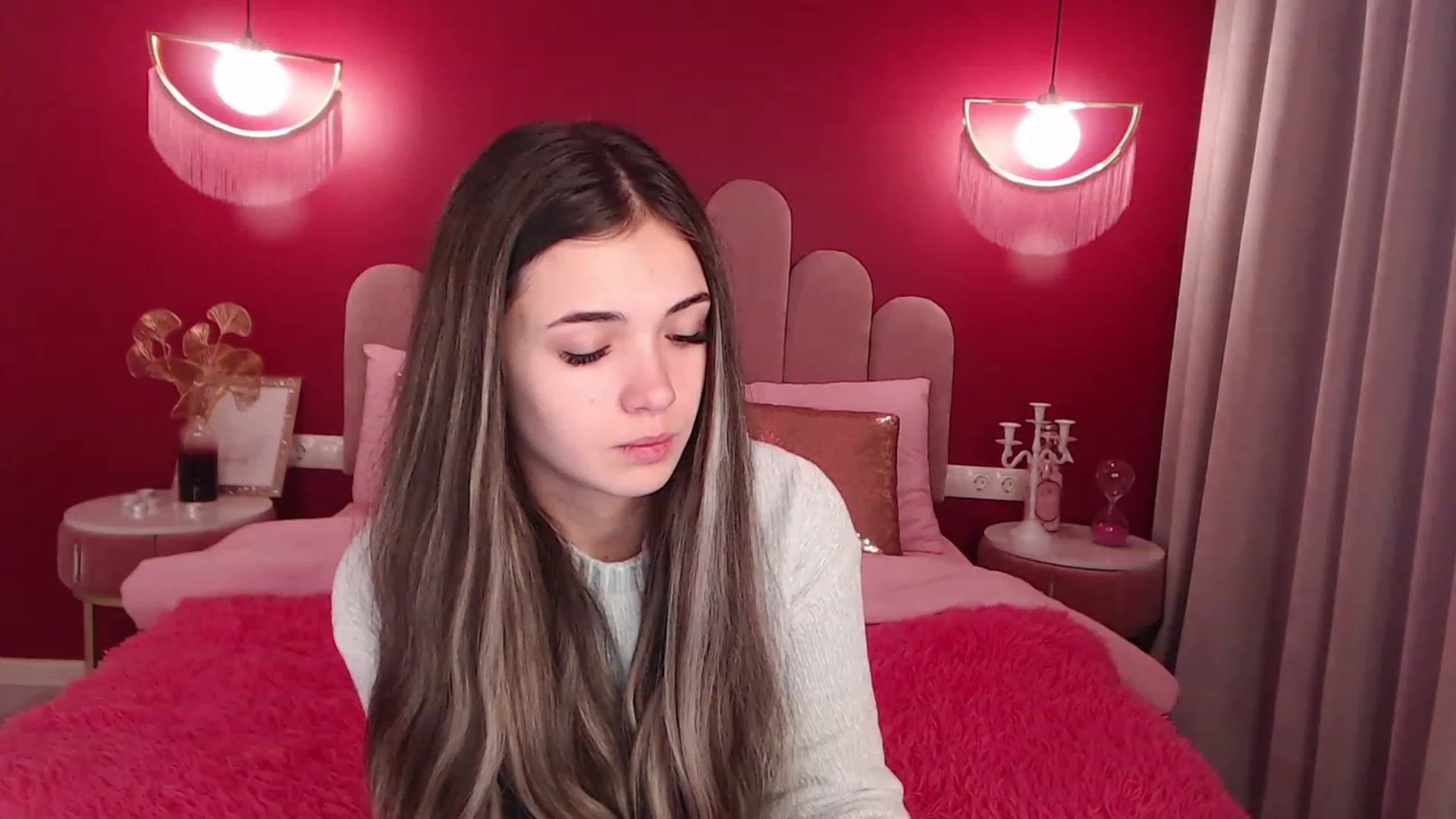Gallery image thumbnail from AmeliaMFC's myfreecams stream on, 12/09/2022, 07:48 image 3 of 20