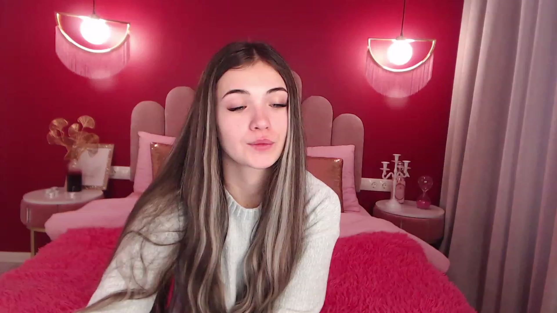 Gallery image thumbnail from AmeliaMFC's myfreecams stream on, 12/09/2022, 07:48 image 10 of 20