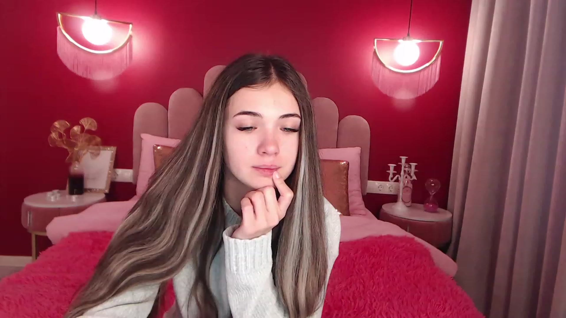 Gallery image thumbnail from AmeliaMFC's myfreecams stream on, 12/09/2022, 07:48 image 6 of 20